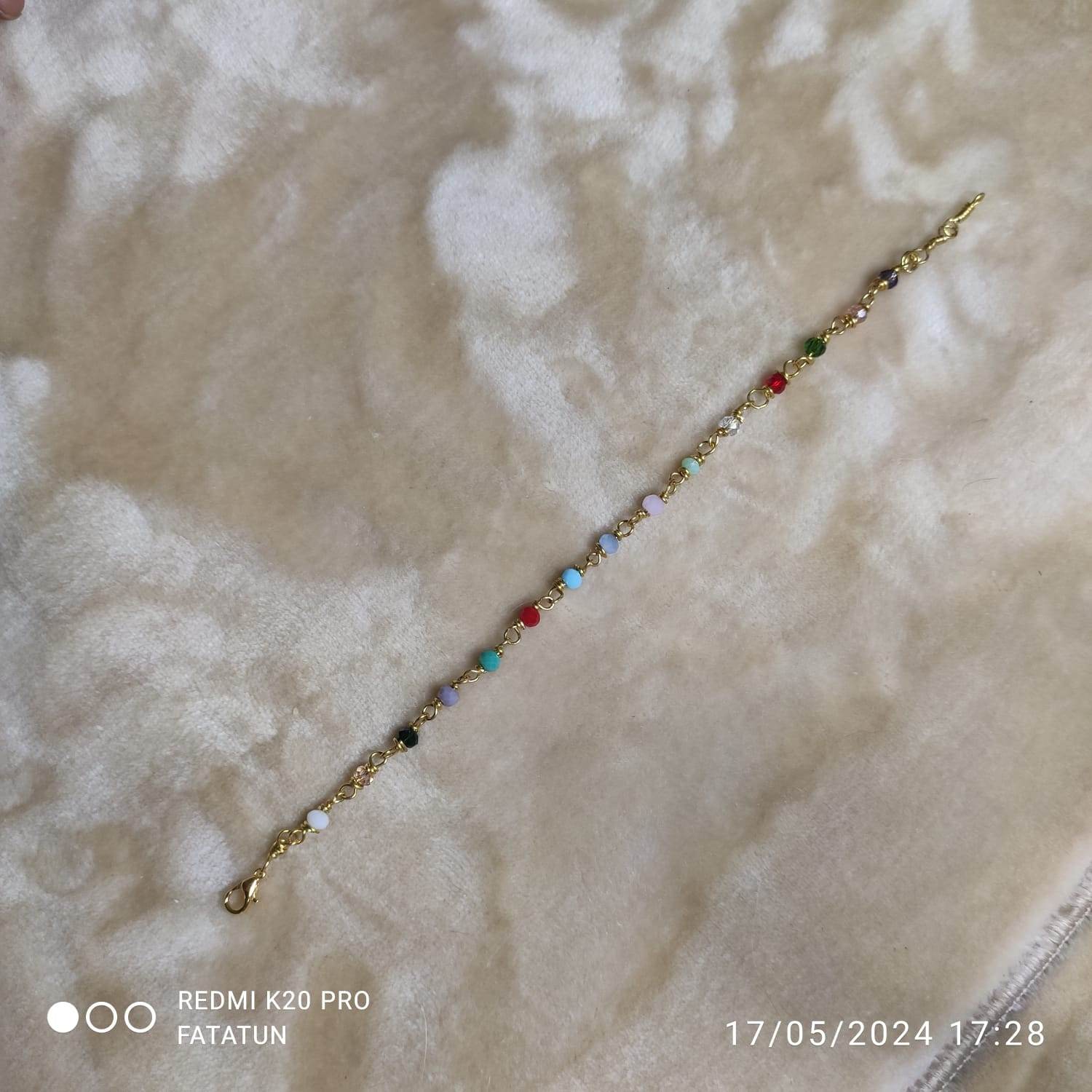 Multi colour beads Handmade bracelets made with Brass wire and Rondella crystal beads anti tarnished - Fatatun