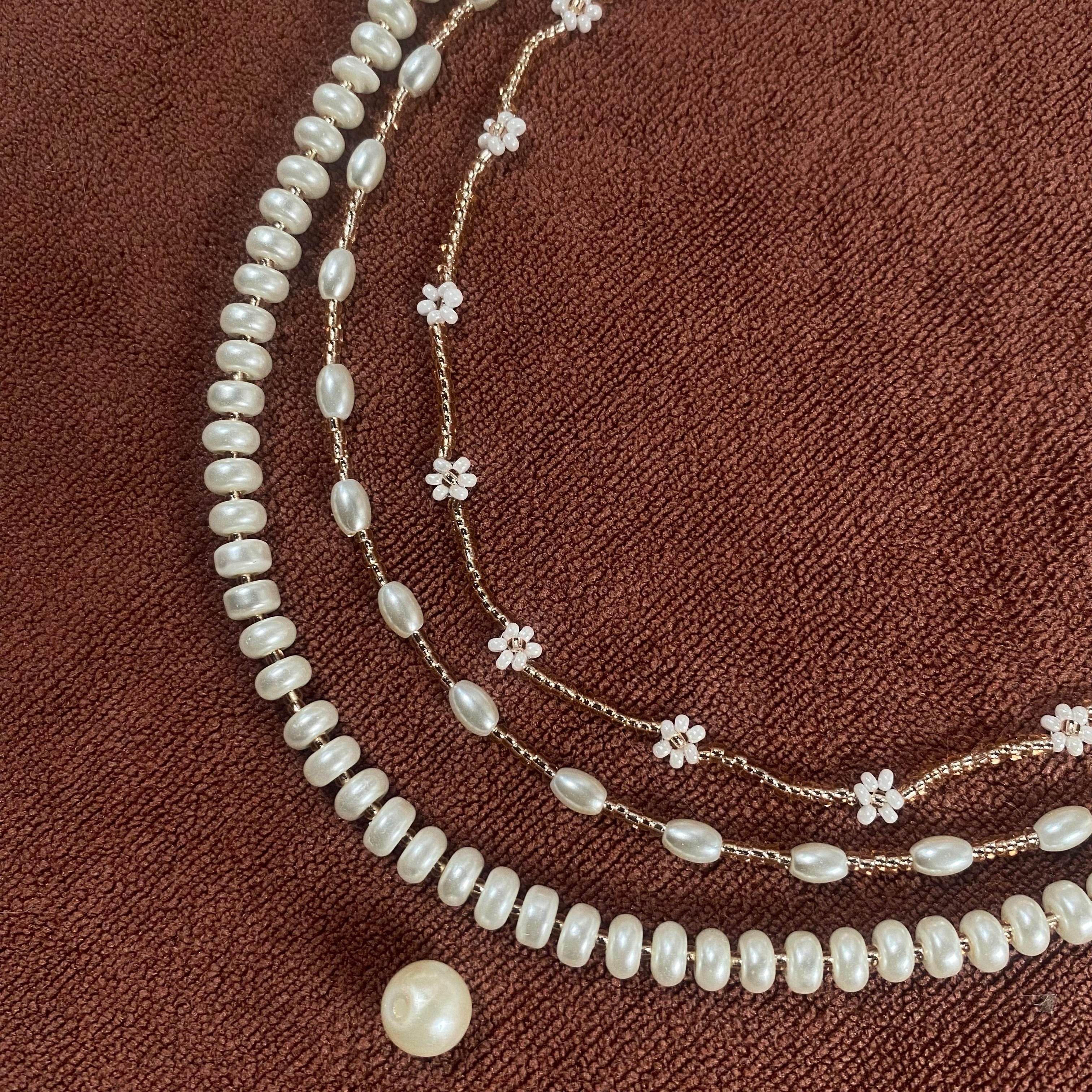 Necklace set 3 piece | Made with pearls and rose gold seed beads - Fatatun