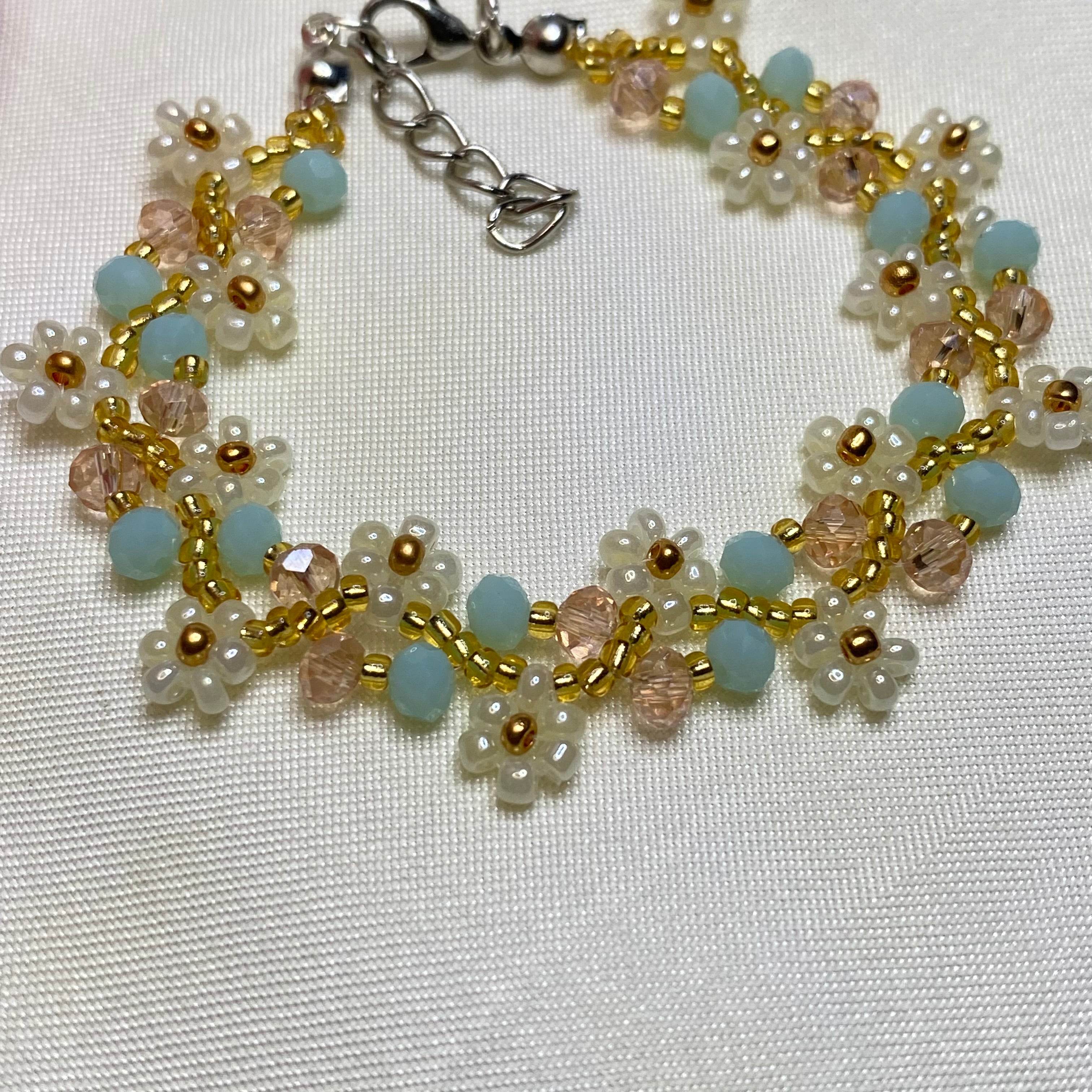Daisy flowers Bracelet | Sea Blue with peach | Double Daisy Design - Fatatun