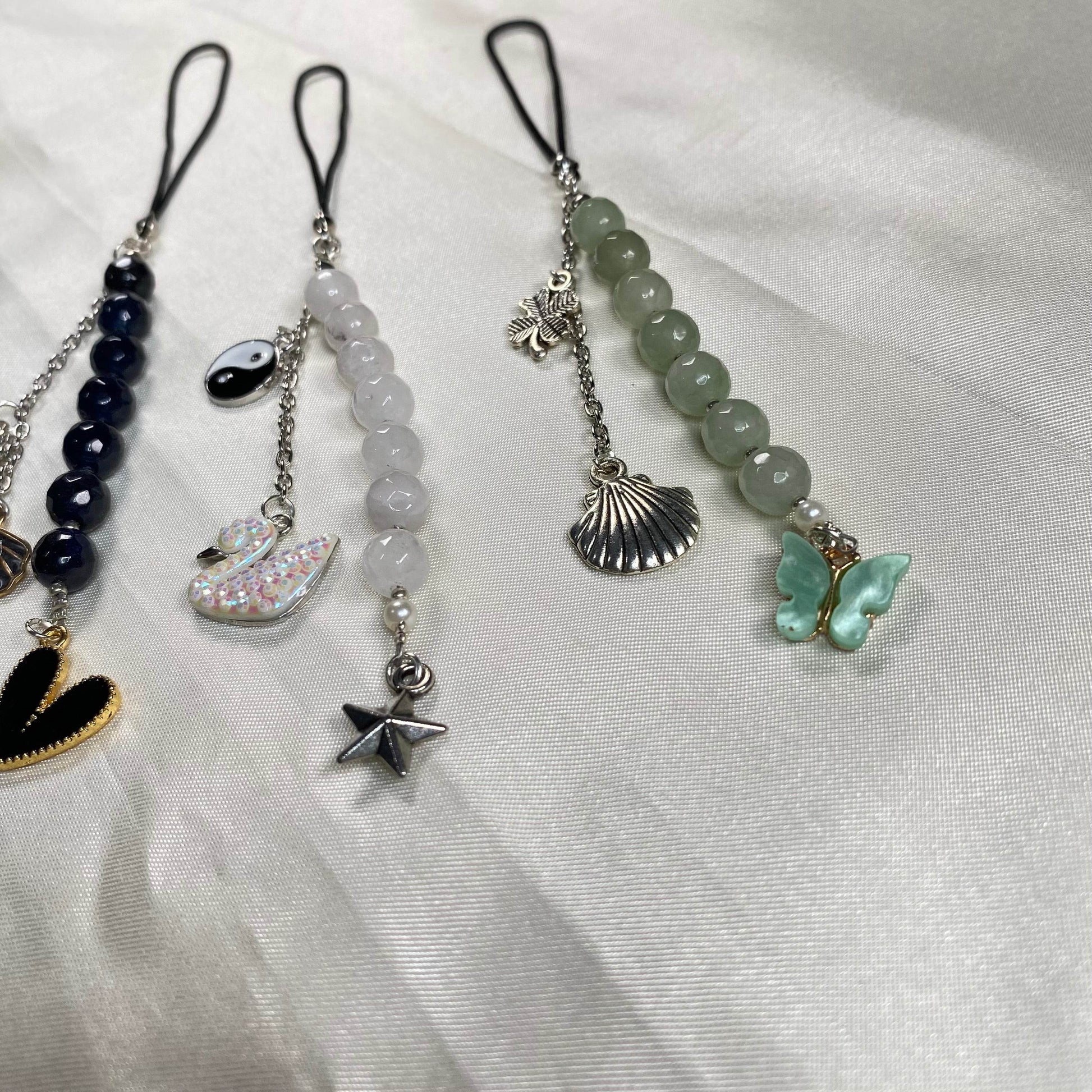 Aesthetic phone or Handbag Hanging charms Virgilio Collections - Fatatun