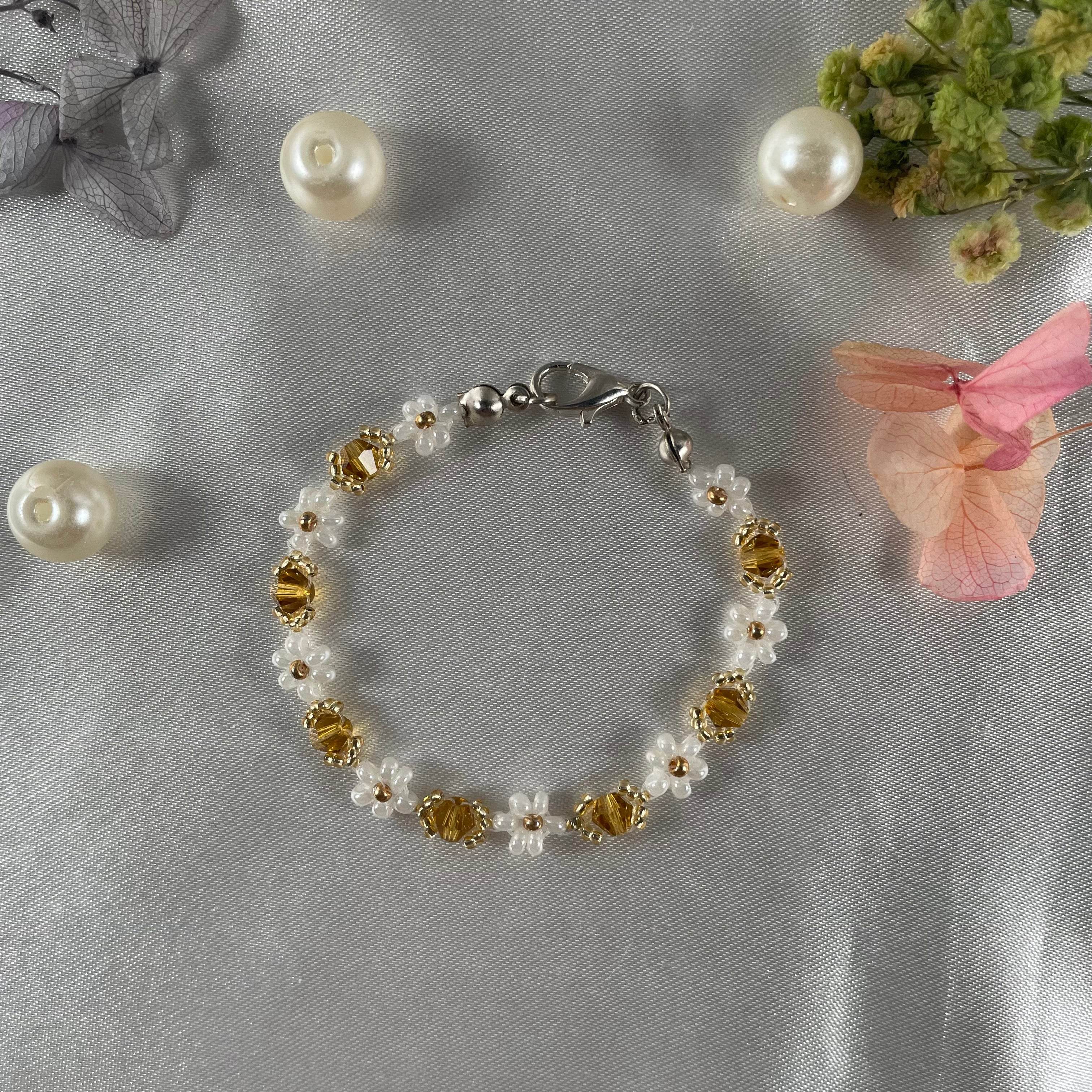 Daisy Flowers bracelet Bicon Crystal | Mustard Crystal, Off-White with golden seed beads - Fatatun