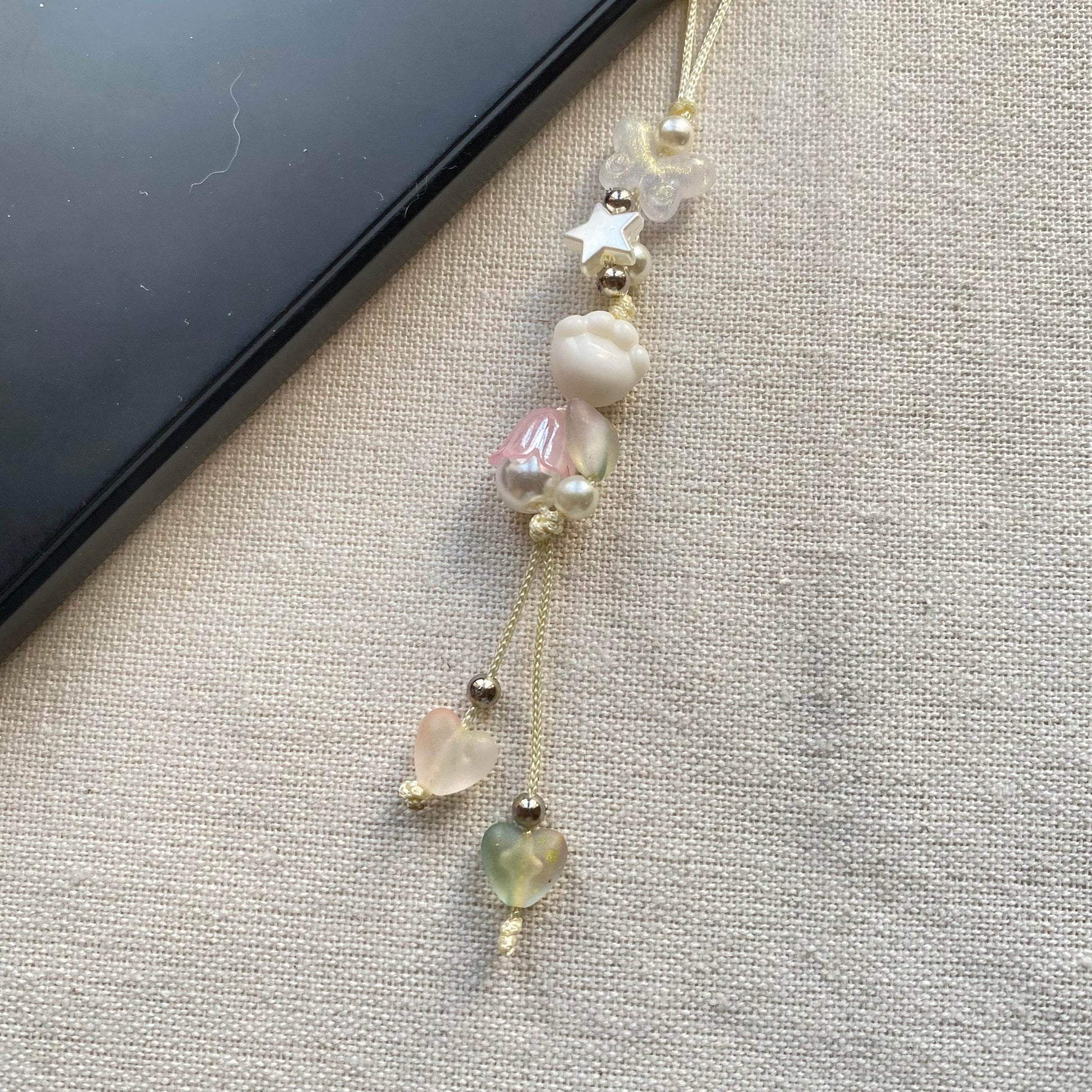 Minimal stylish Phone-charms| NS-A1 - Fatatun