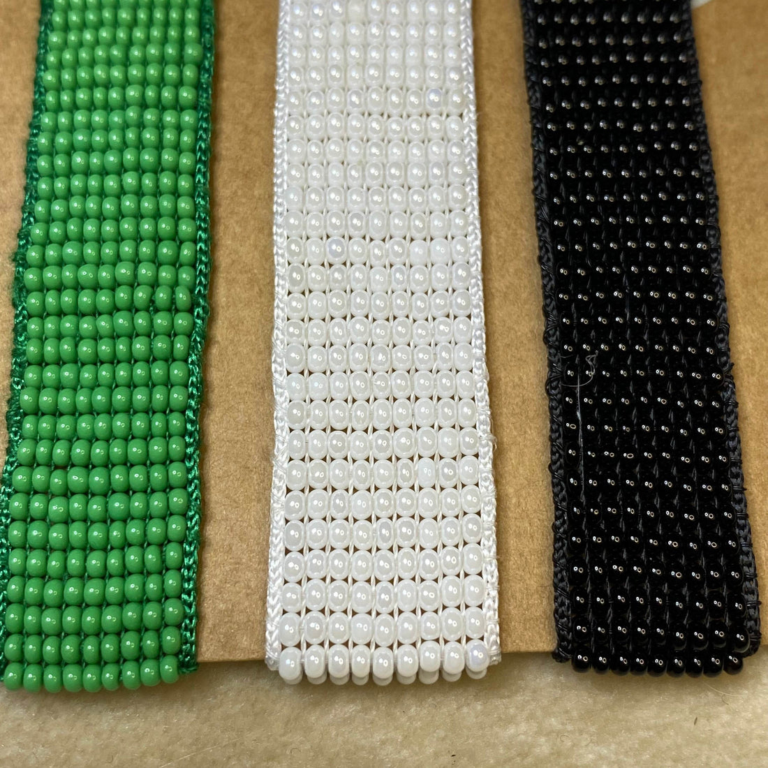 Loom Bracelet | Handmade Black green and White - Fatatun