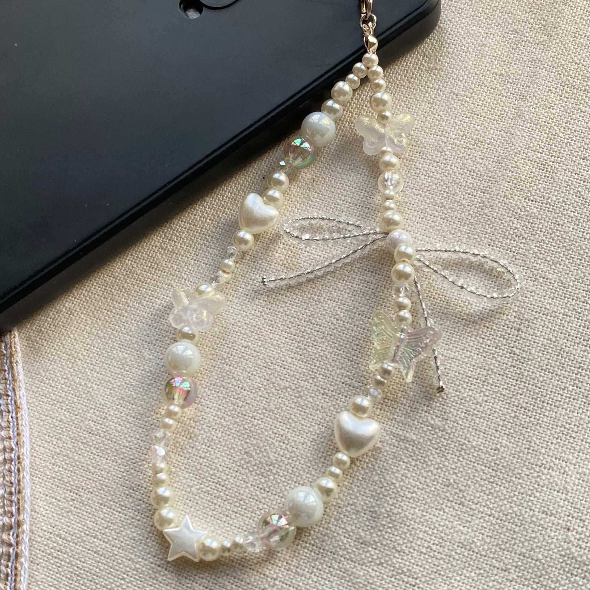 Asthetic Pink Phone Charms |S2 - Fatatun