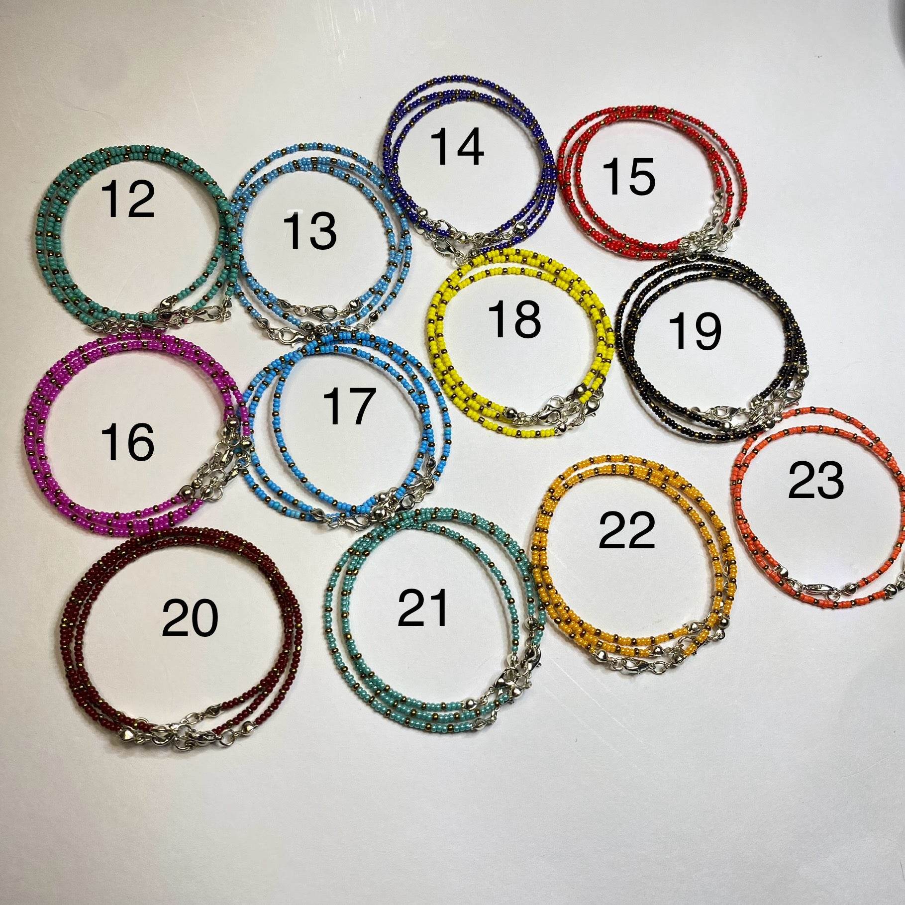 Minimal Seed Beads bracelet | Note its single line - Fatatun