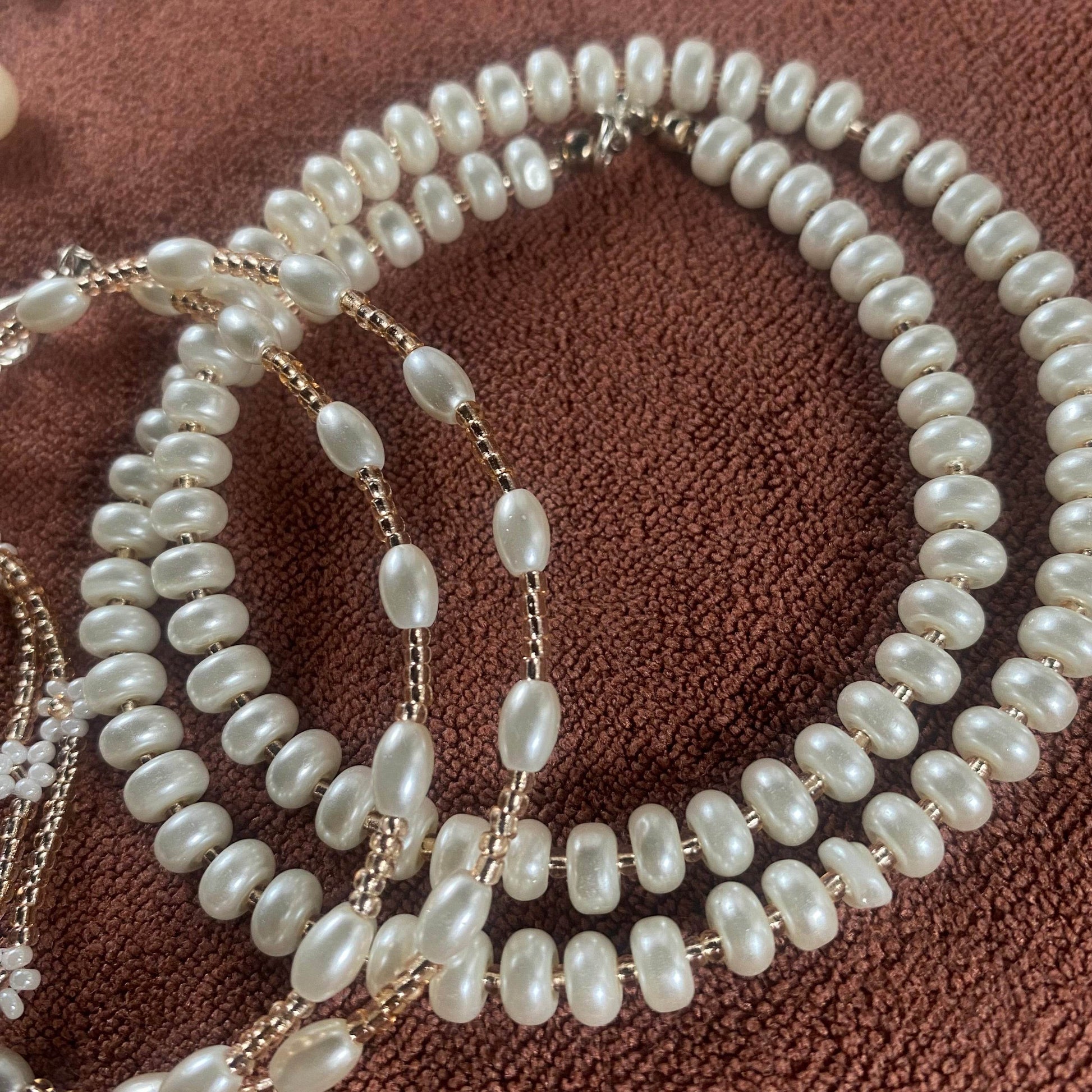 Necklace set 3 piece | Made with pearls and rose gold seed beads - Fatatun