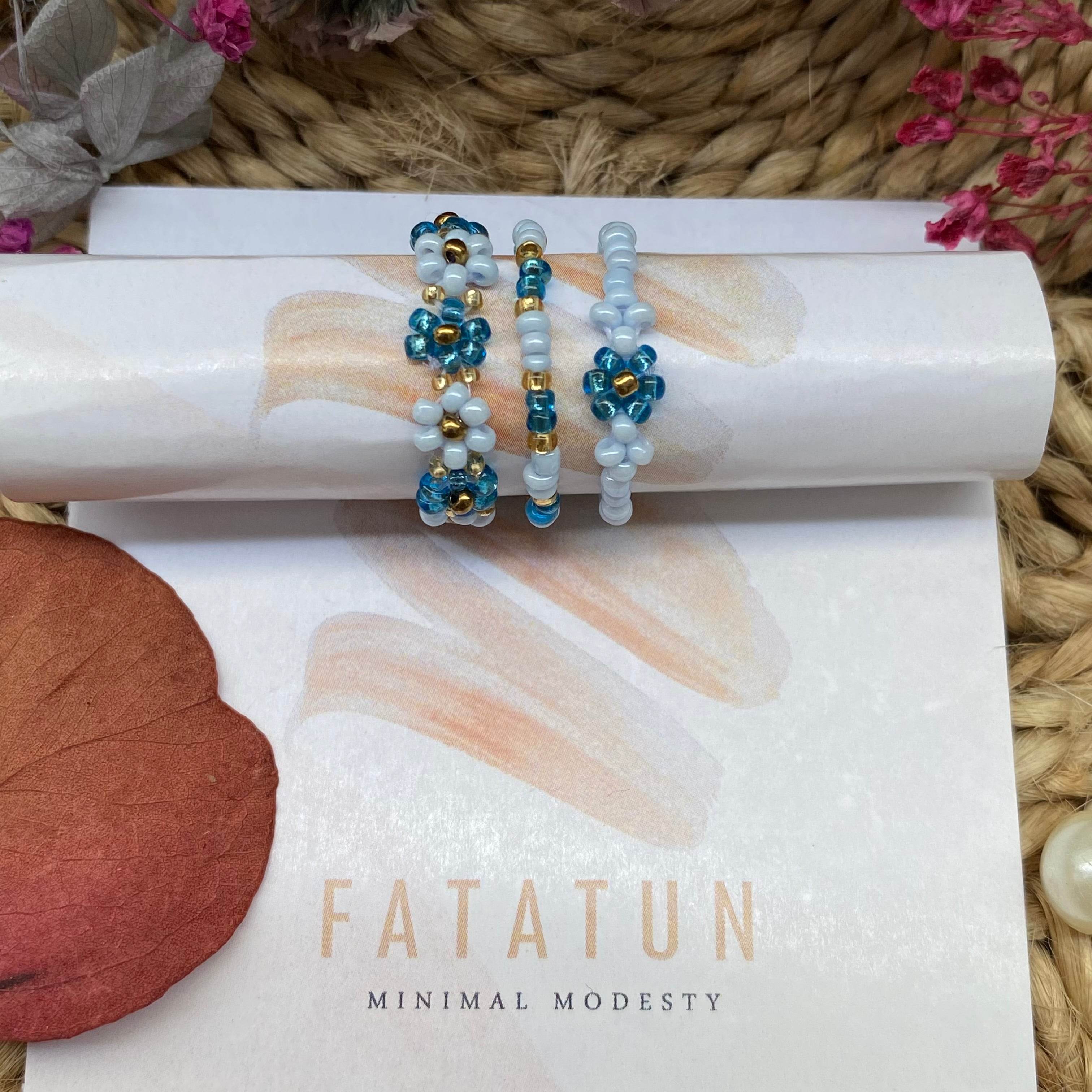 Ice blue and navi blue daisy rings set of 3 - Fatatun