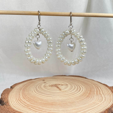 Aesthetic Pearl Earring handmade - Fatatun