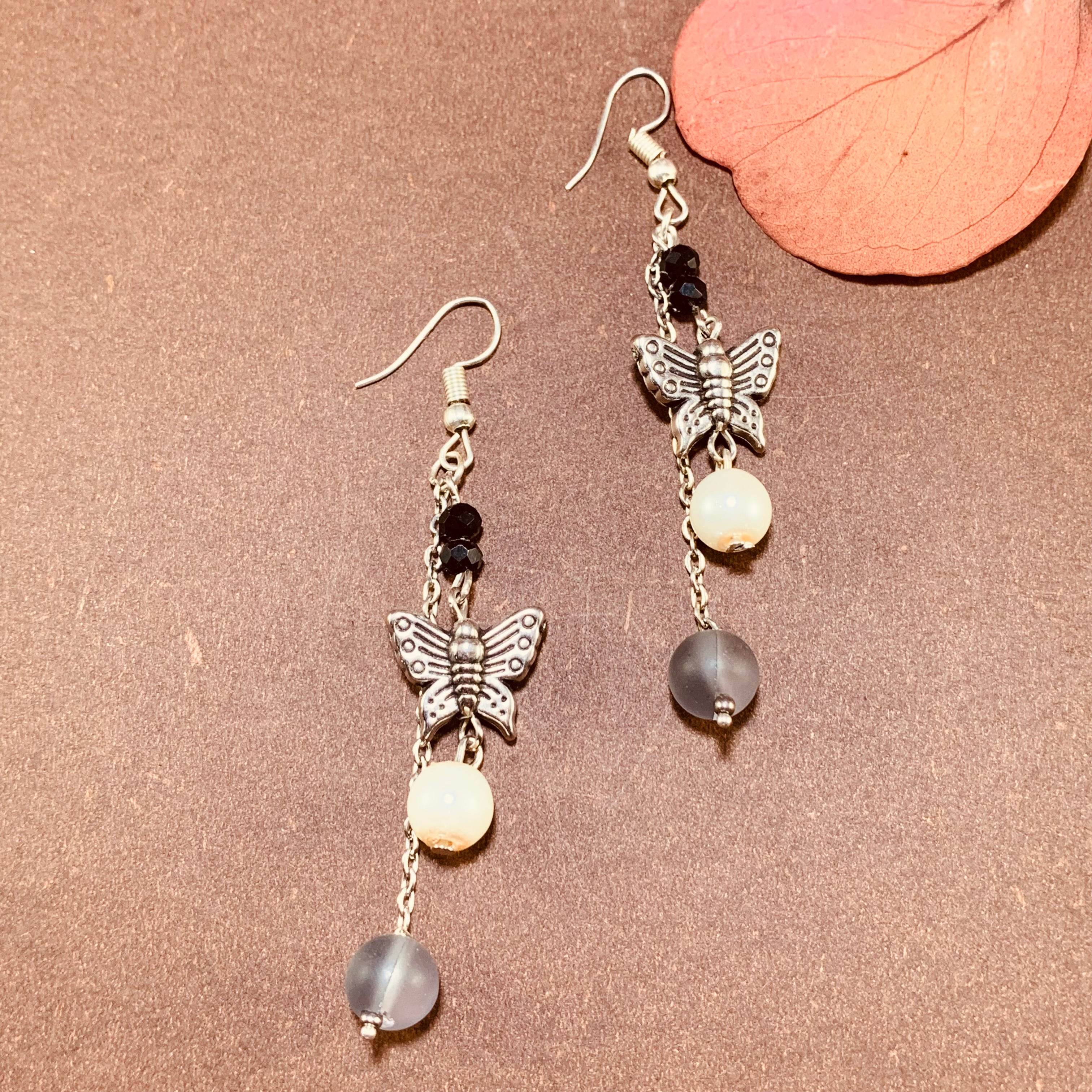 Ear Hanging with Butterfly - Fatatun