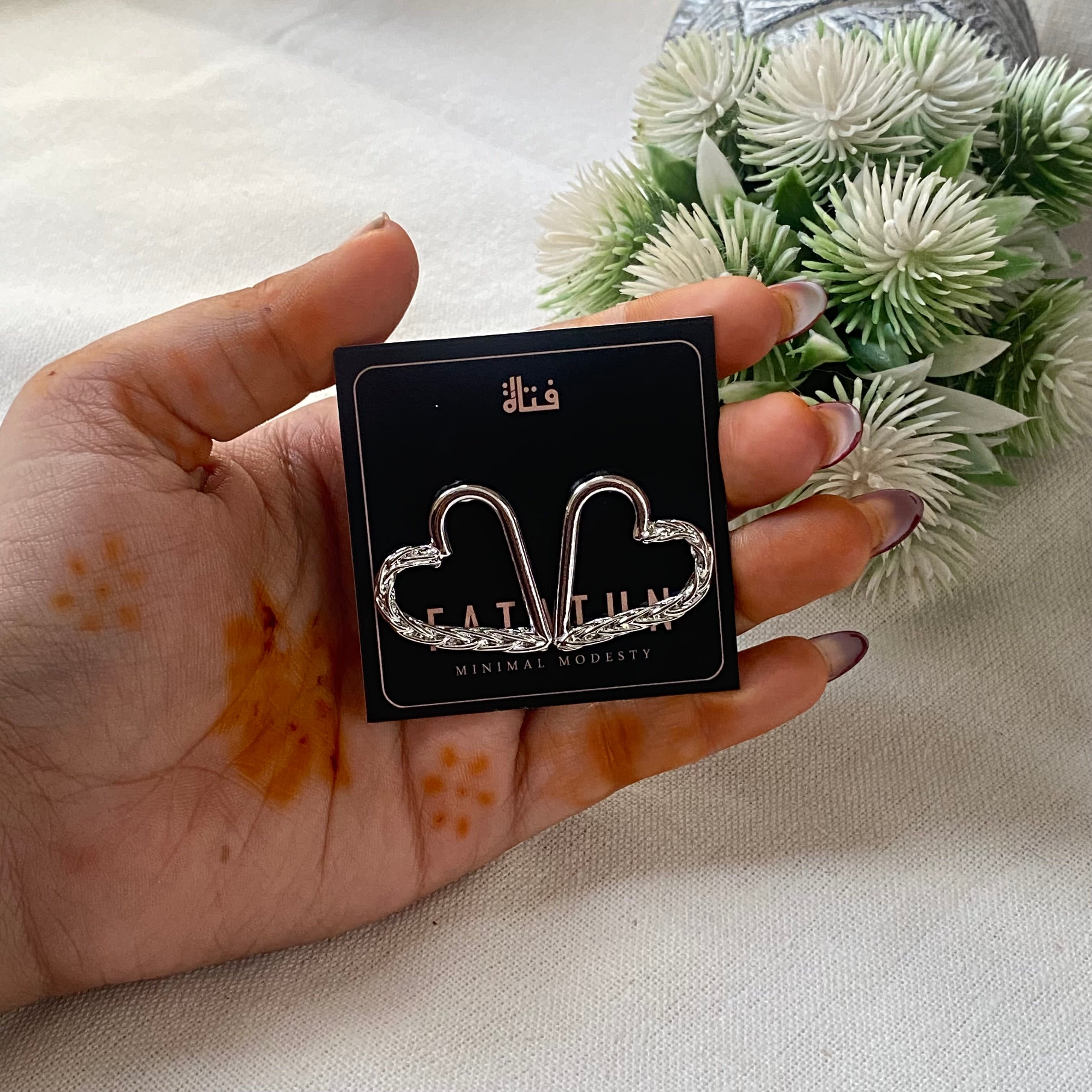 Elegant pattern stainless steel earrings