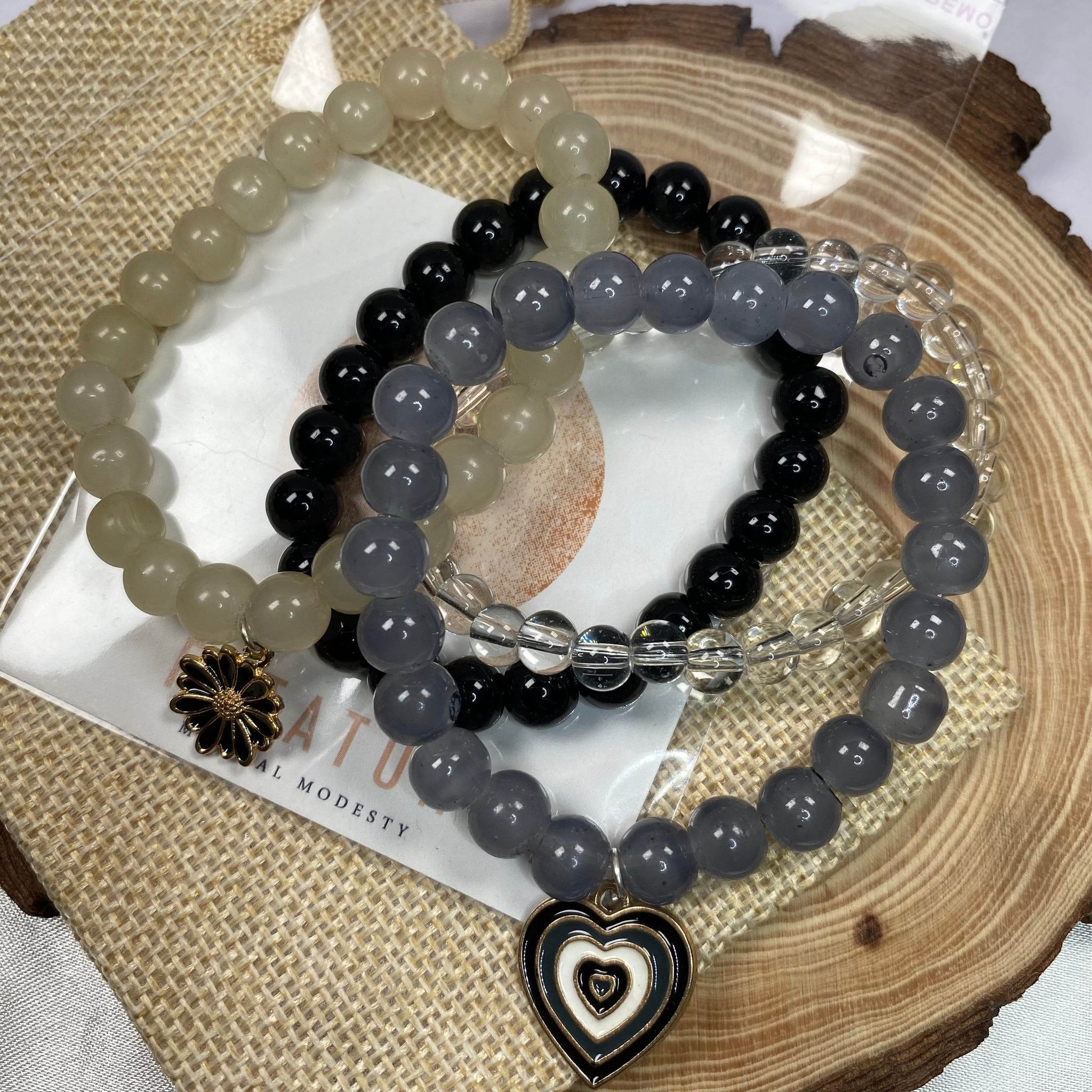 Stack bracelets set of 4 with Charms grey black - Fatatun