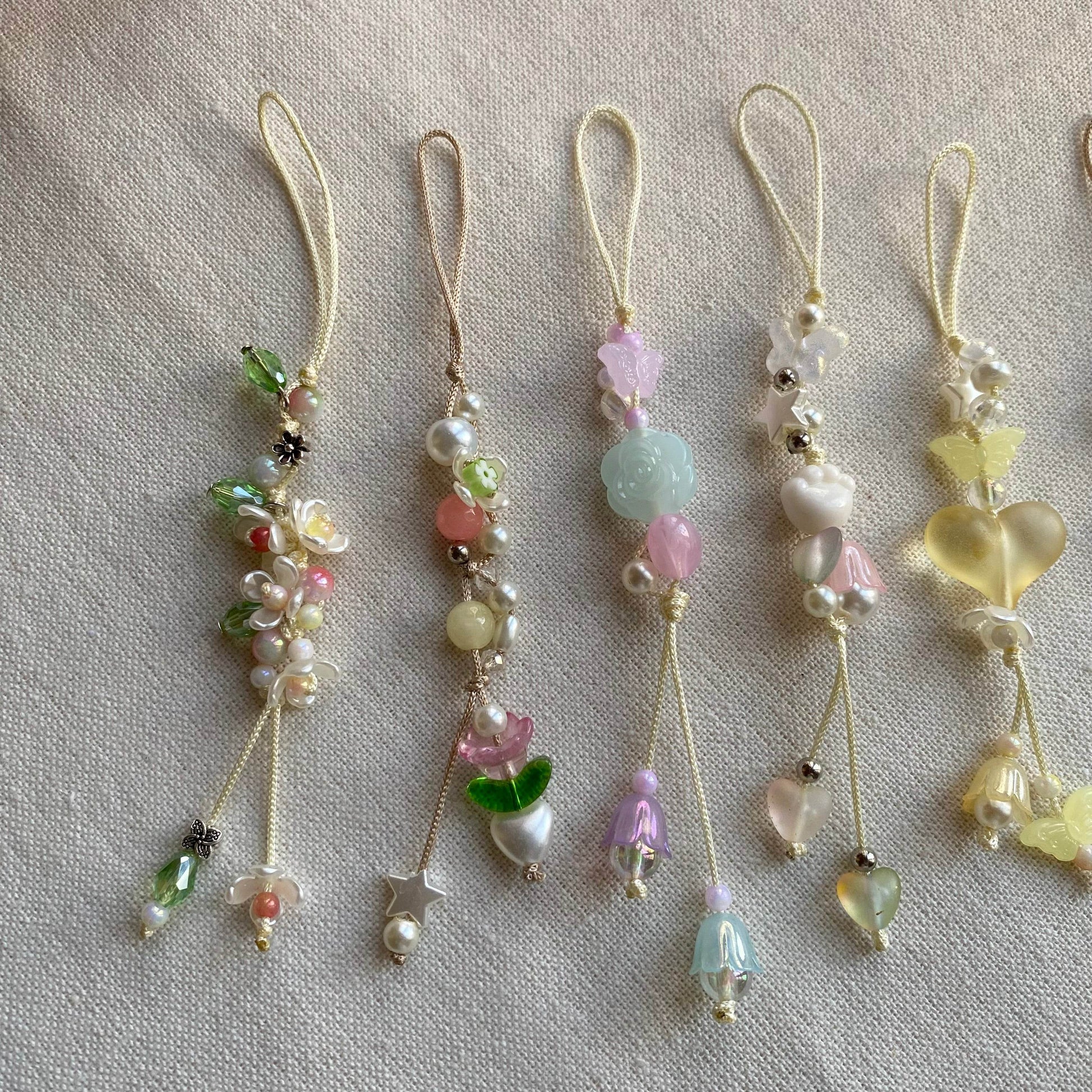 Minimal stylish Phone-charms| NS-A1 - Fatatun