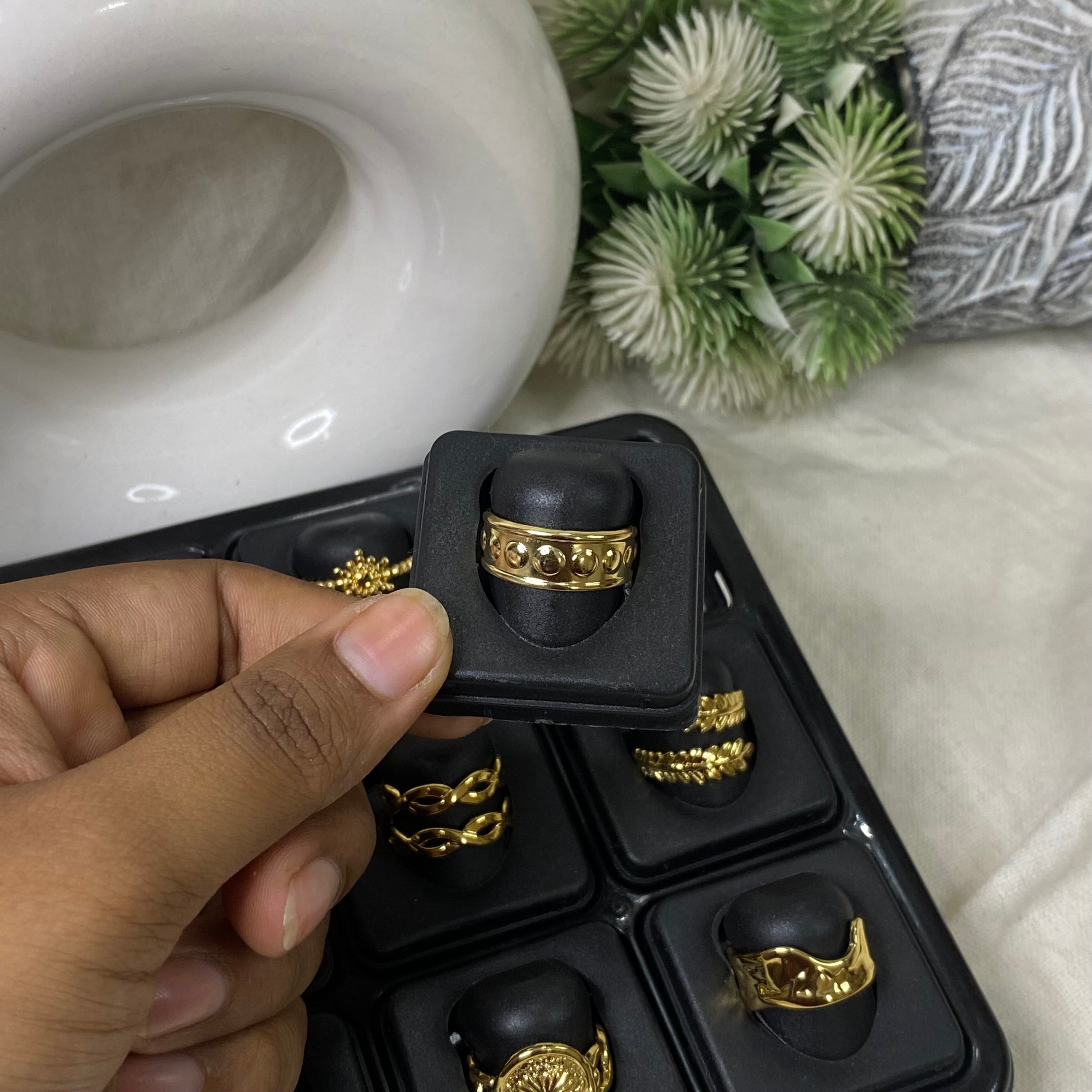 Unique Golden Rings Anti-Tarnish