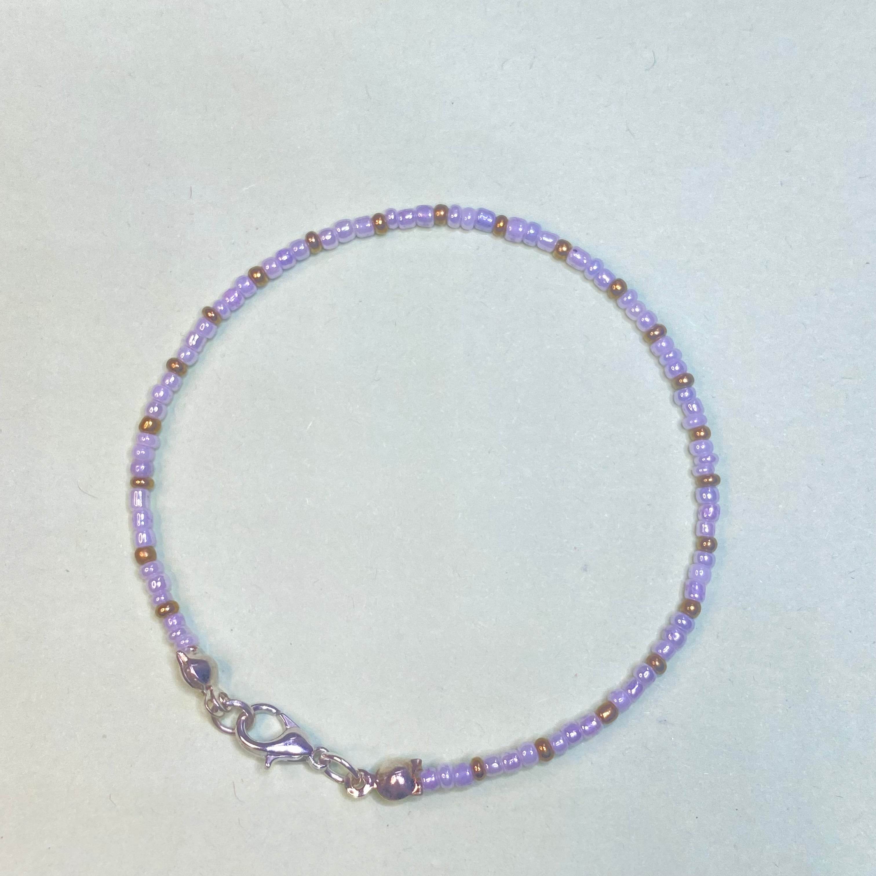 Minimal Seed Beads bracelet | Note its single line - Fatatun