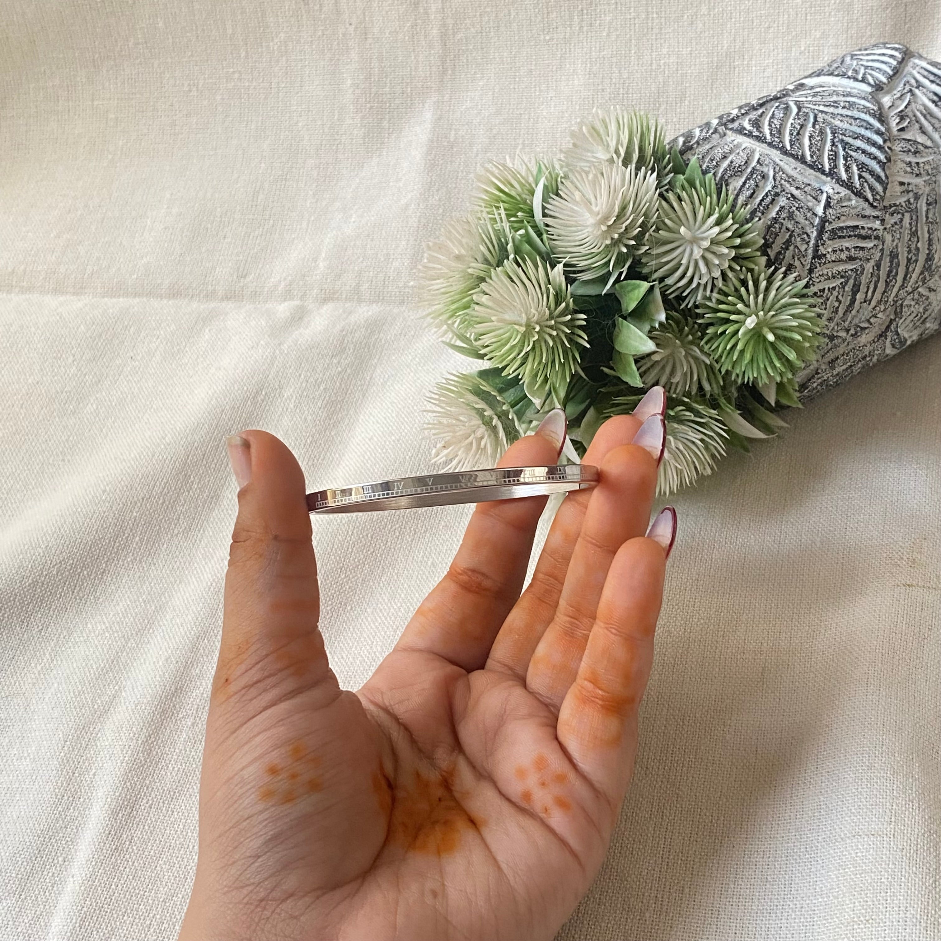 Unisex Anti-Tarnish Bracelet