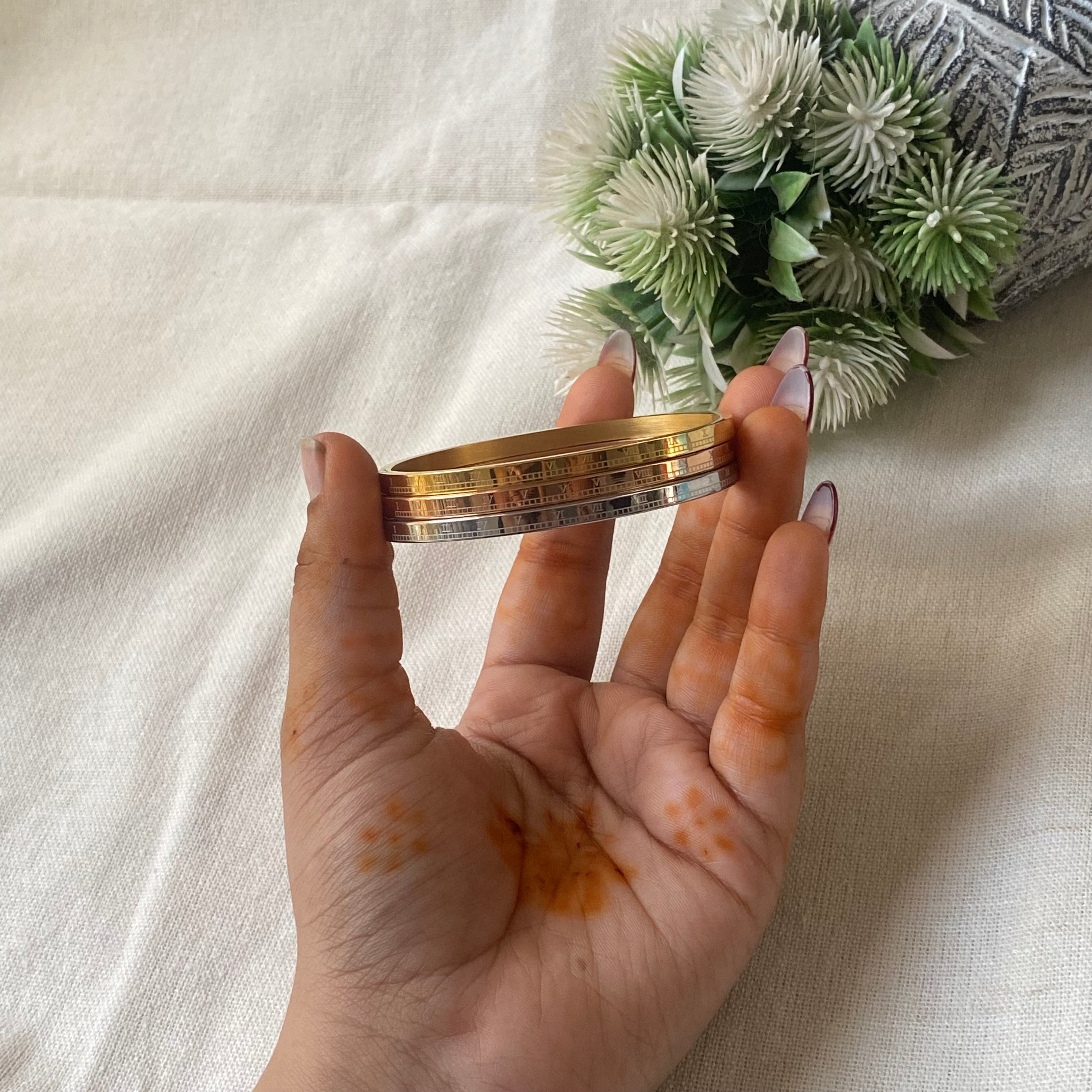 Unisex Anti-Tarnish Bracelet