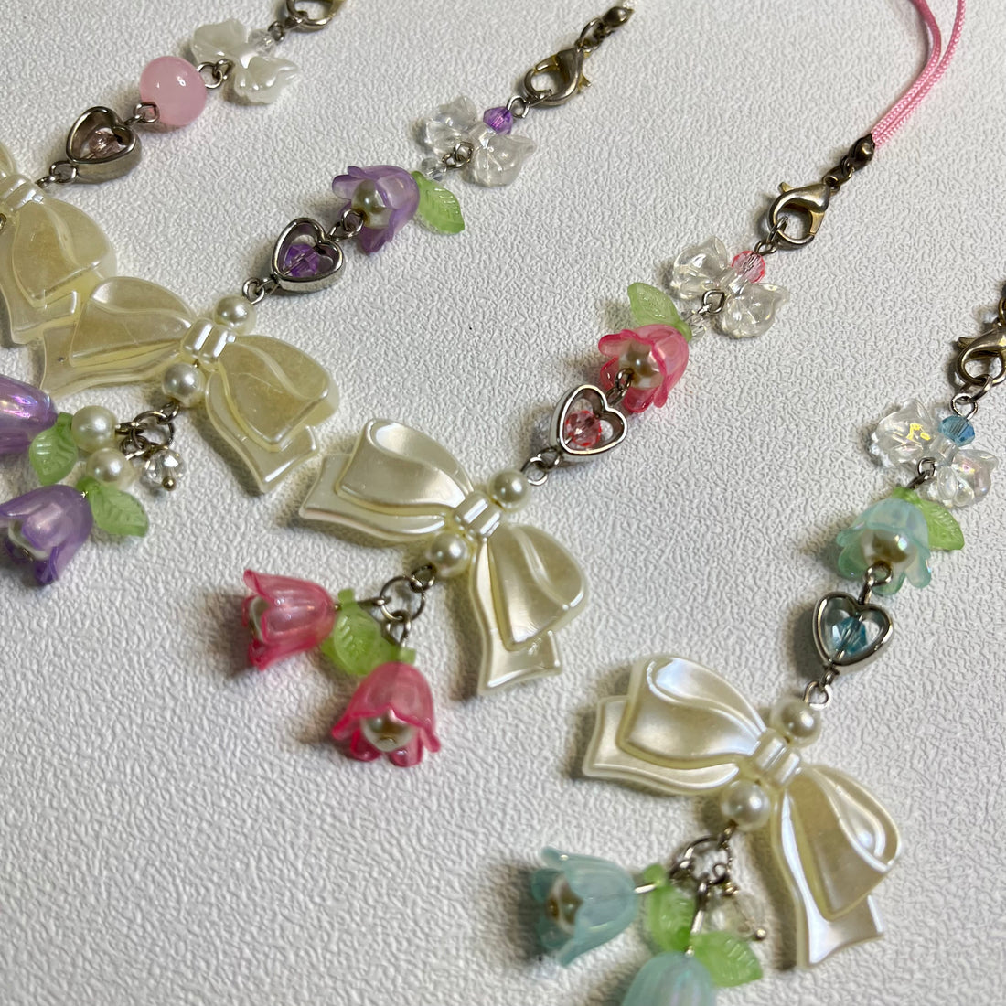 Phone Charms Bow and flowers