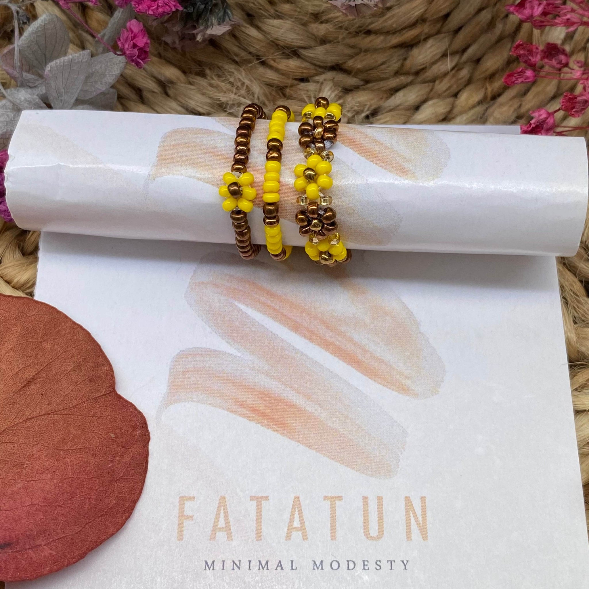 Yellow and rusty golden daisy rings set of 3 - Fatatun