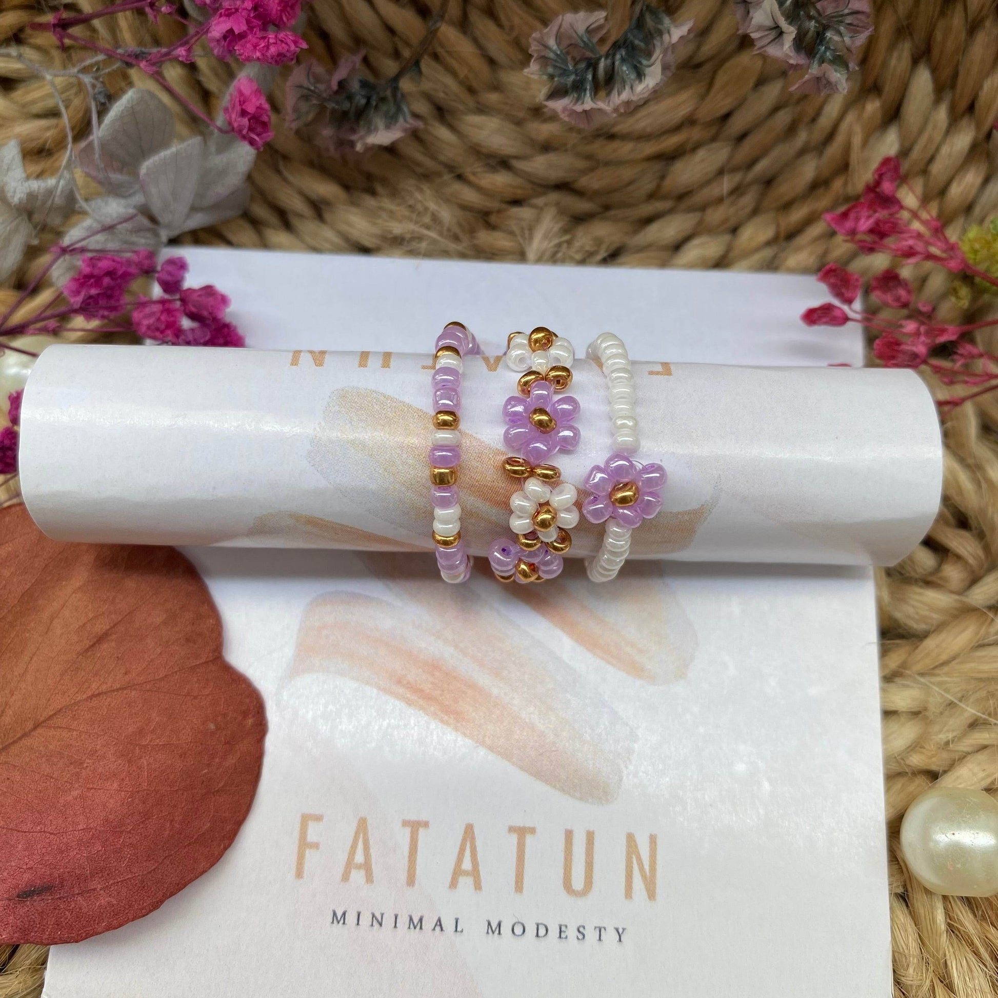 White and lavender daisy rings set of 3 - Fatatun