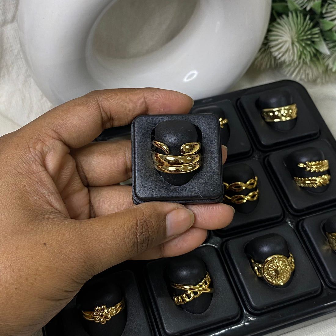 Unique Golden Rings Anti-Tarnish