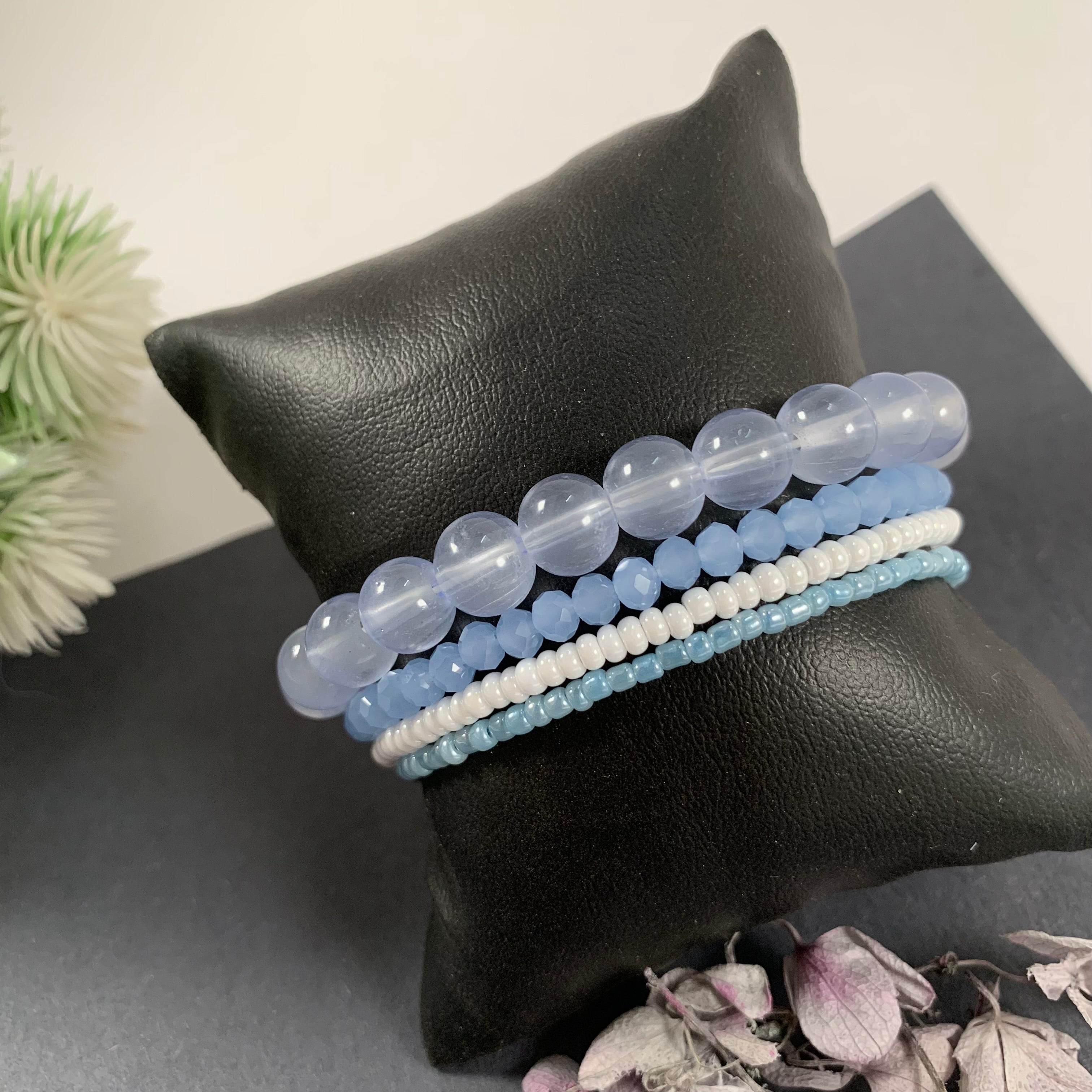 stack bracelets Glass, Crystal, seed beads Set of 4 ( multiple colours ) - Fatatun