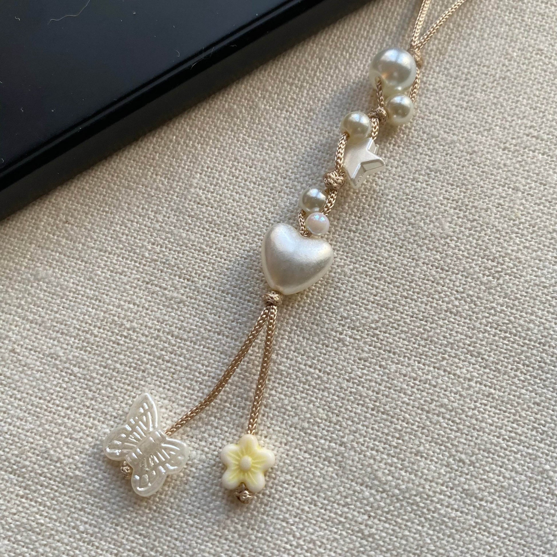 Minimal stylish Phone-charms| NS-A1 - Fatatun