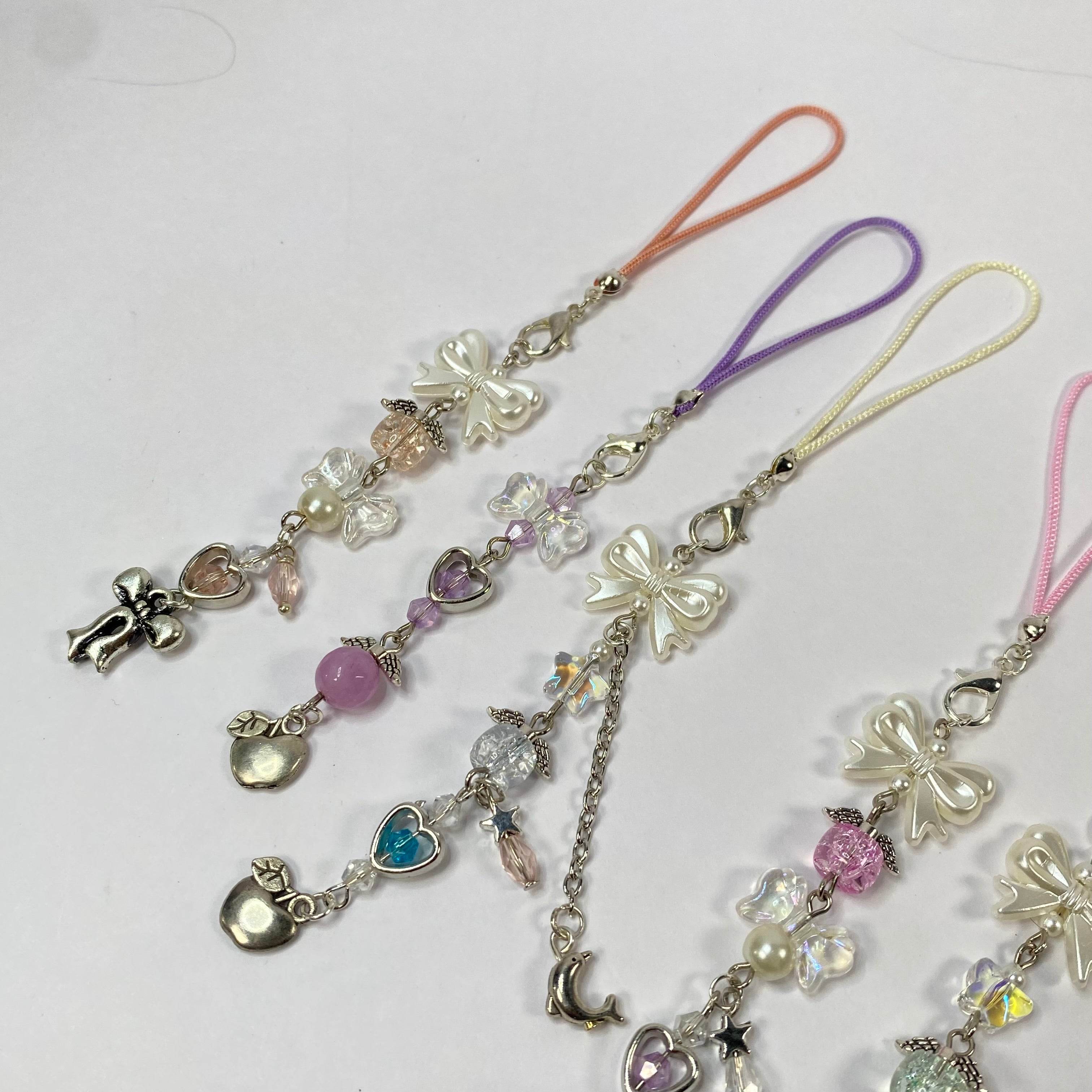 Aesthetic and elegant phone charms - Fatatun