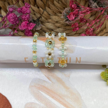 Sea green and golden daisy flower rings set of 3 - Fatatun