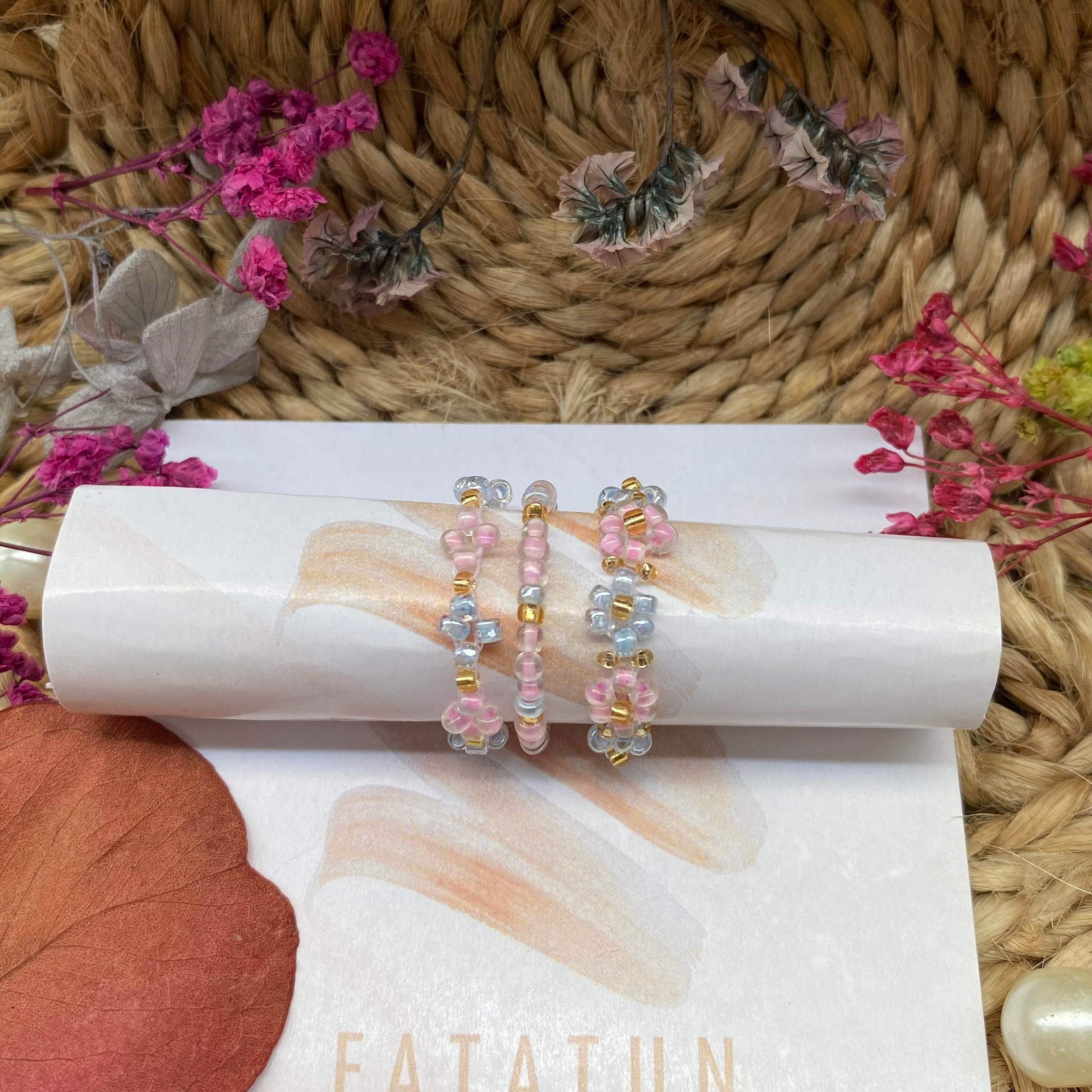 Baby pink and blue daisy rings set of 3 - Fatatun