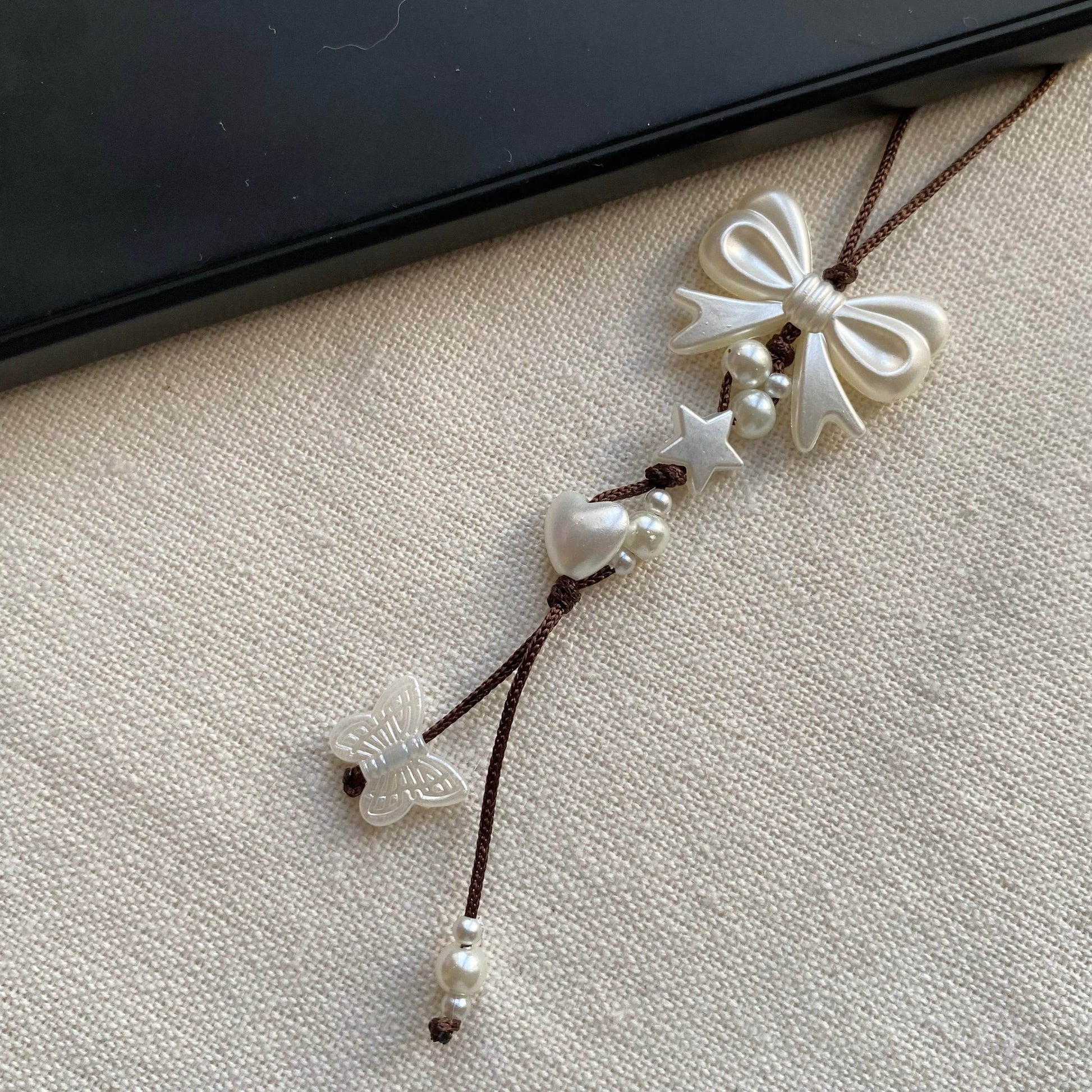 Minimal stylish Phone-charms| NS-A1 - Fatatun