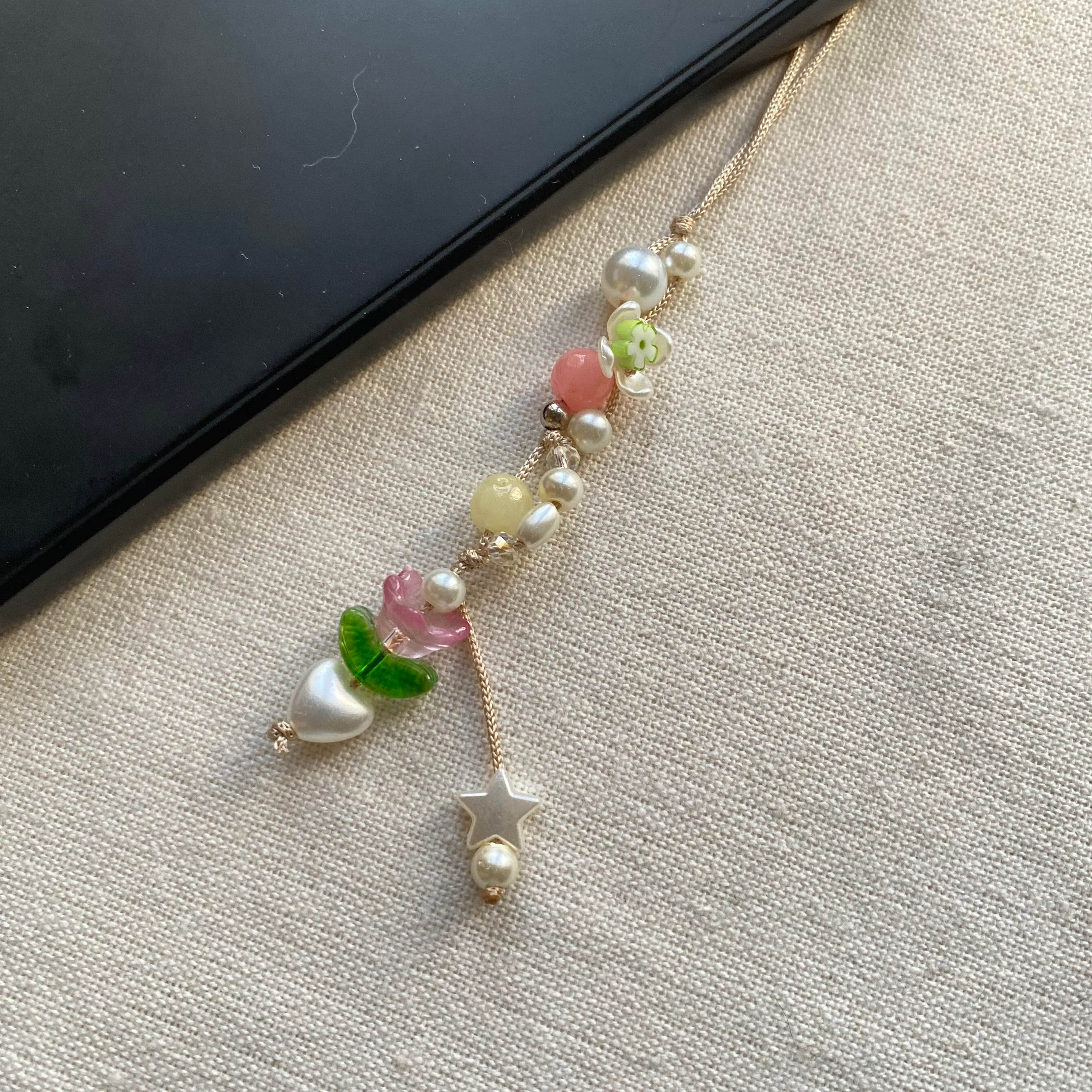 Minimal stylish Phone-charms| NS-A1 - Fatatun