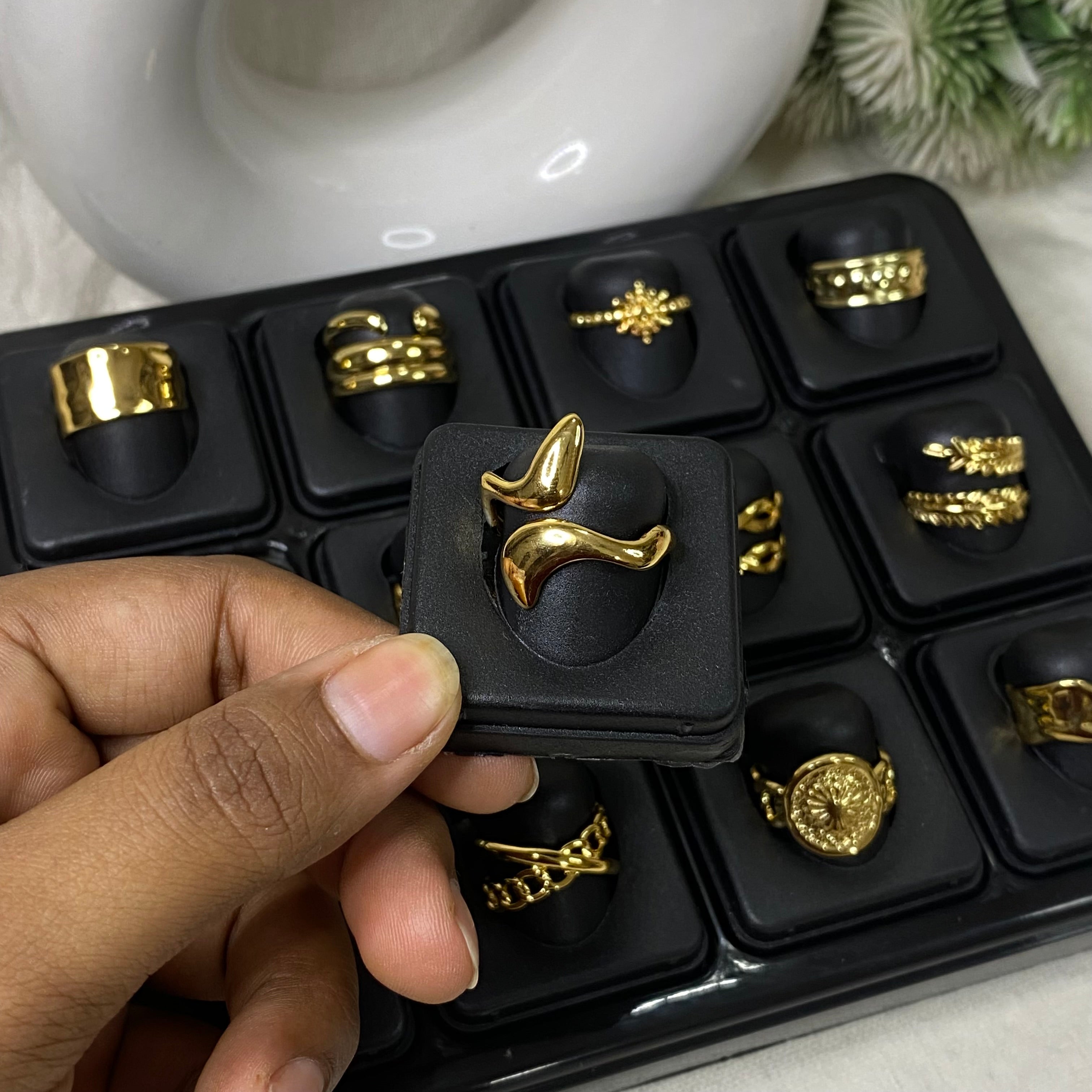 Unique Golden Rings Anti-Tarnish