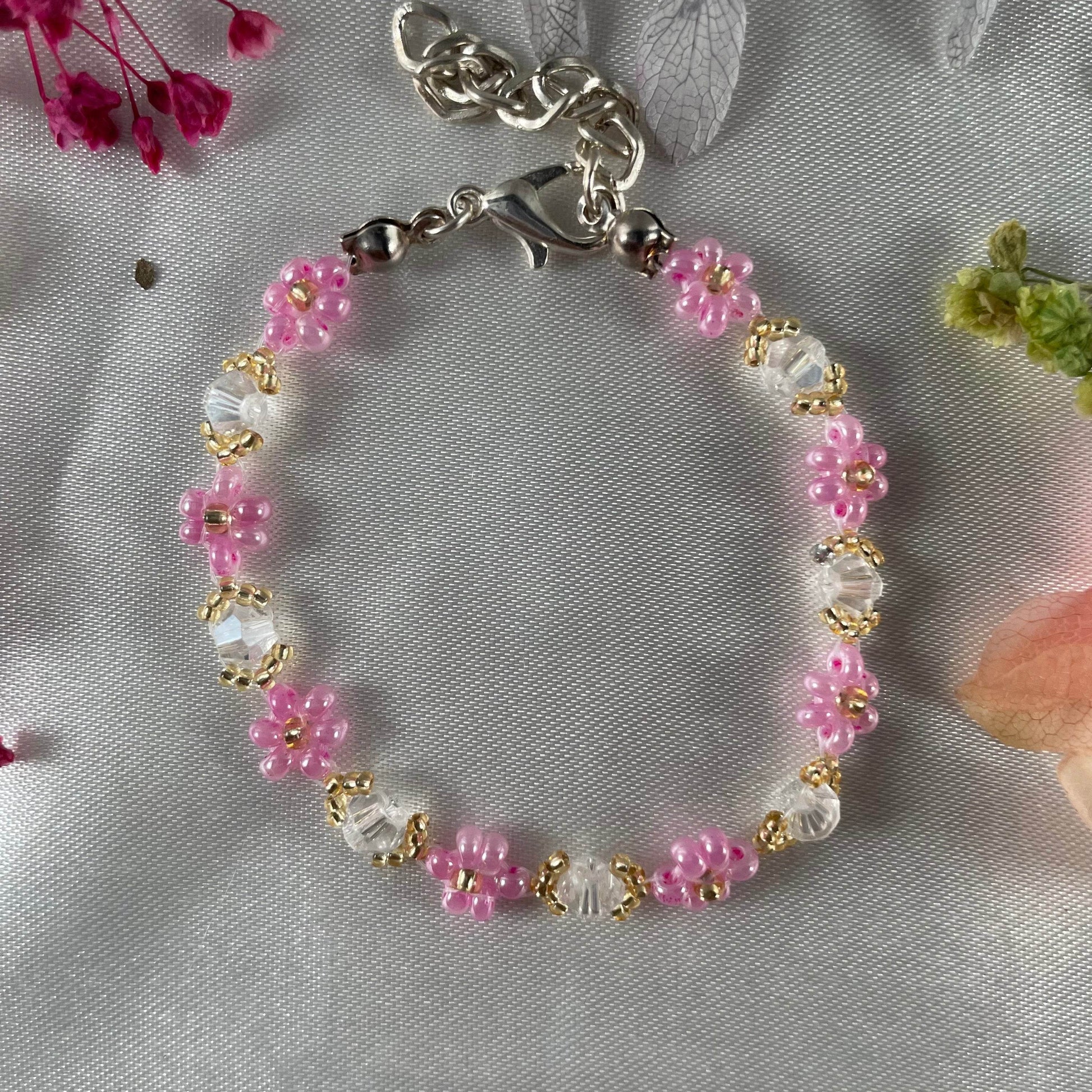 Daisy Flowers bracelet Bicon Crystal | Transparent crystal, pink seed beads - Fatatun