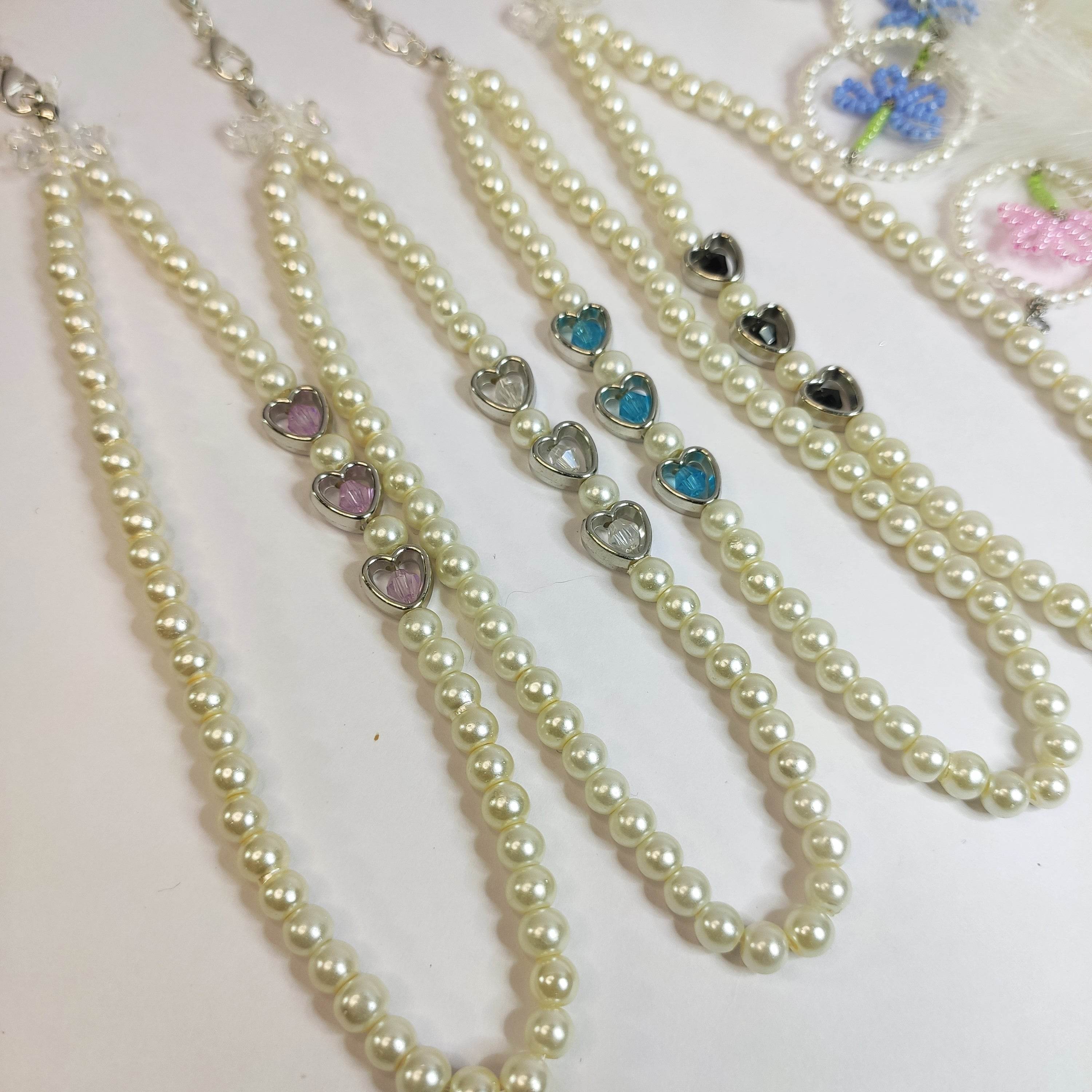 Phone charms minimalist and elegant - Fatatun