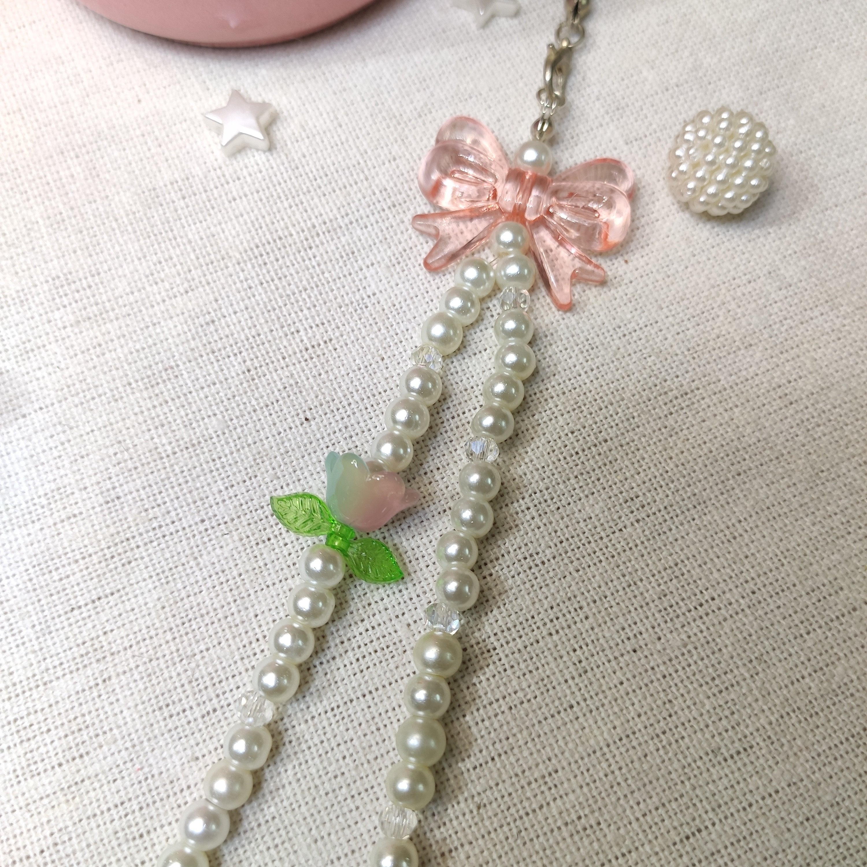 Aesthetic pearls & flower Phone Charms