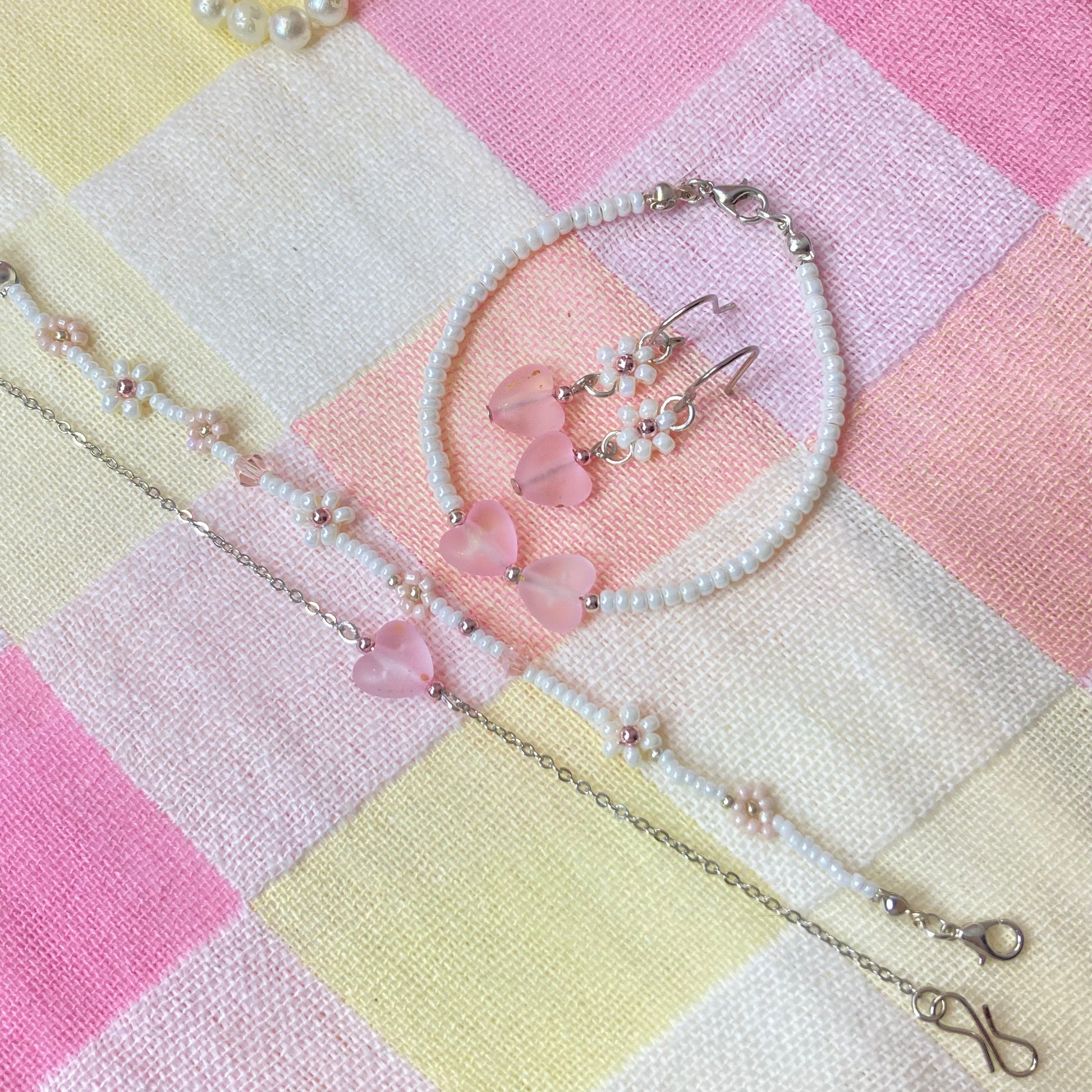 Blossom Essence: Simple, Chic, and Beautifully Beaded set of 4 - Fatatun