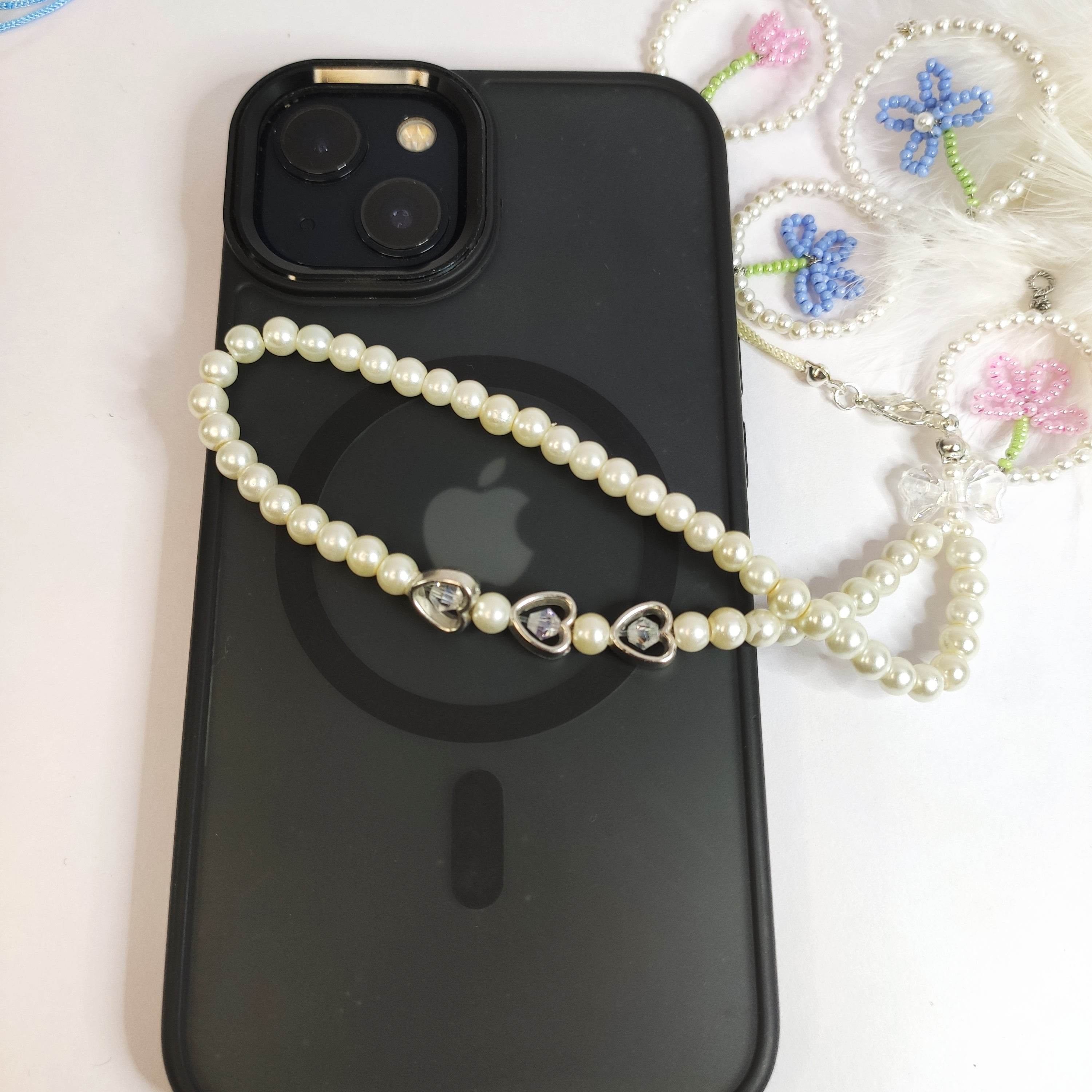 Phone charms minimalist and elegant - Fatatun