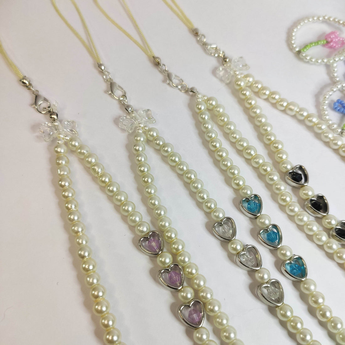 Phone charms minimalist and elegant - Fatatun